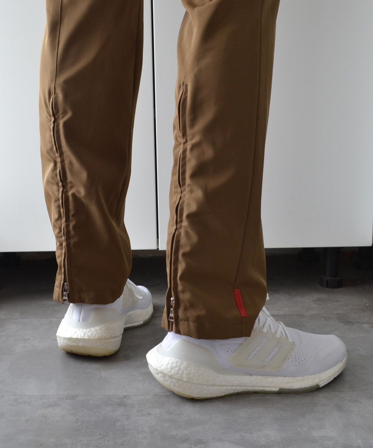 Prada 🔴 PRADA Pants Nylon Trousers Red Tab Sport Zip Gold Size 30" / US 8 / IT 44 - 4 Thumbnail