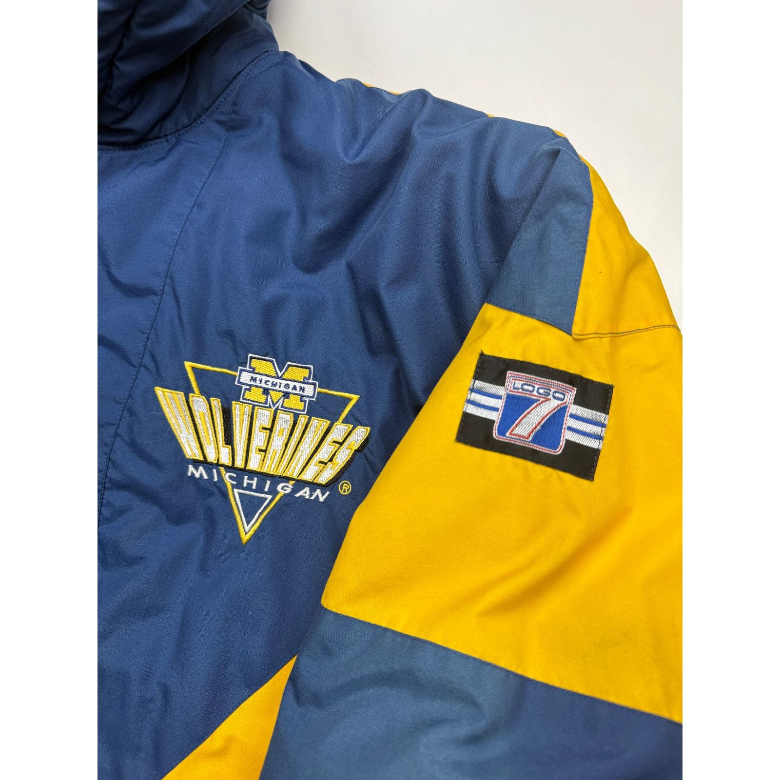 Vintage Vintage 80s/90s Michigan Wolverines Embroidered Logo NCAA XL Size US XL / EU 56 / 4 - 5 Thumbnail
