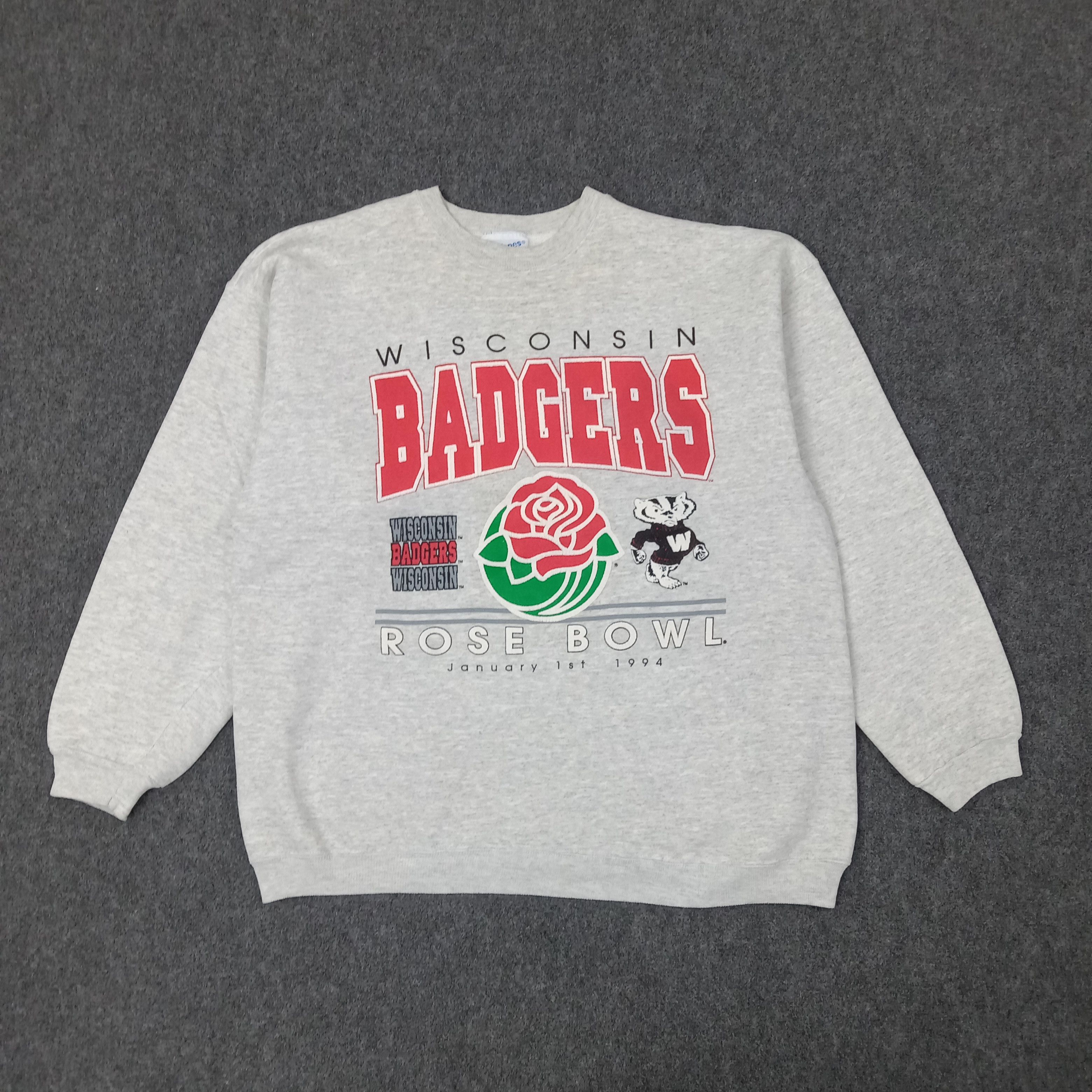 Hanes 90's Wisconsin Badgers Football Team NFL Sweatshirt C243N30 Size US XL / EU 56 / 4 - 1 Thumbnail