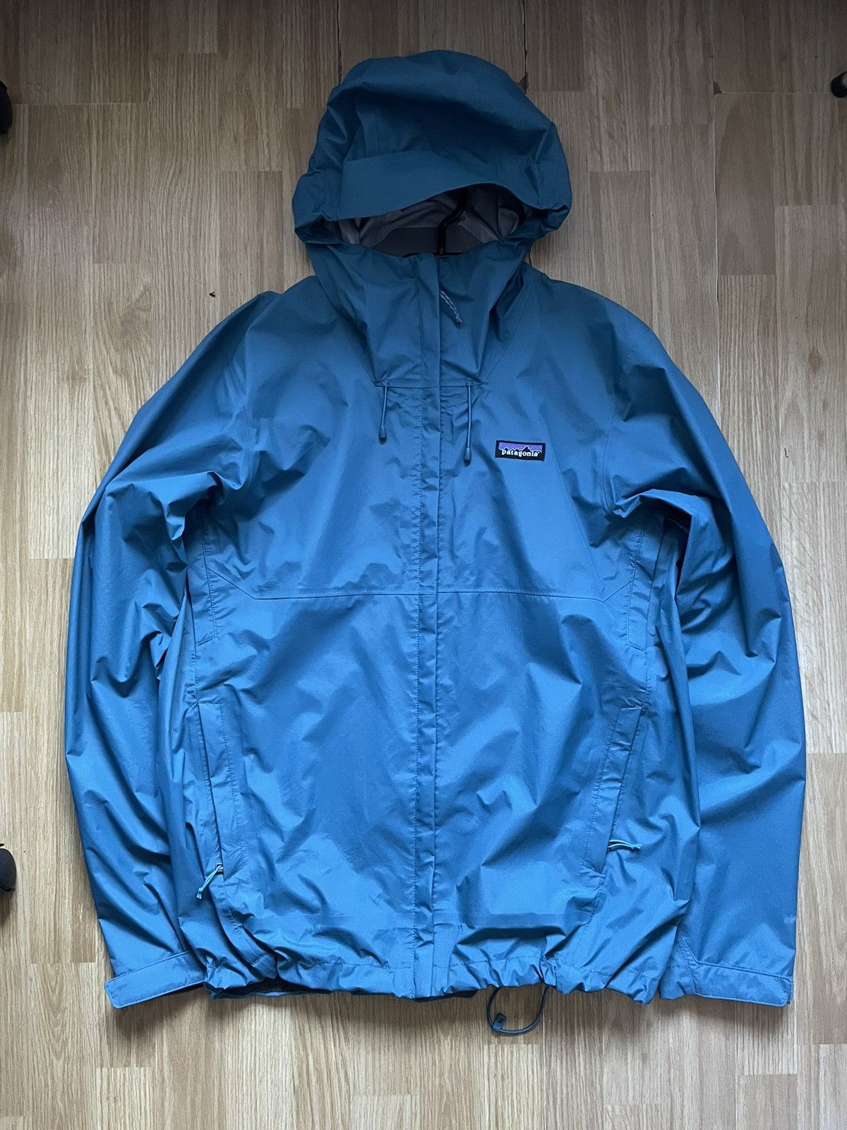 Patagonia torrentshell balkan blue best sale