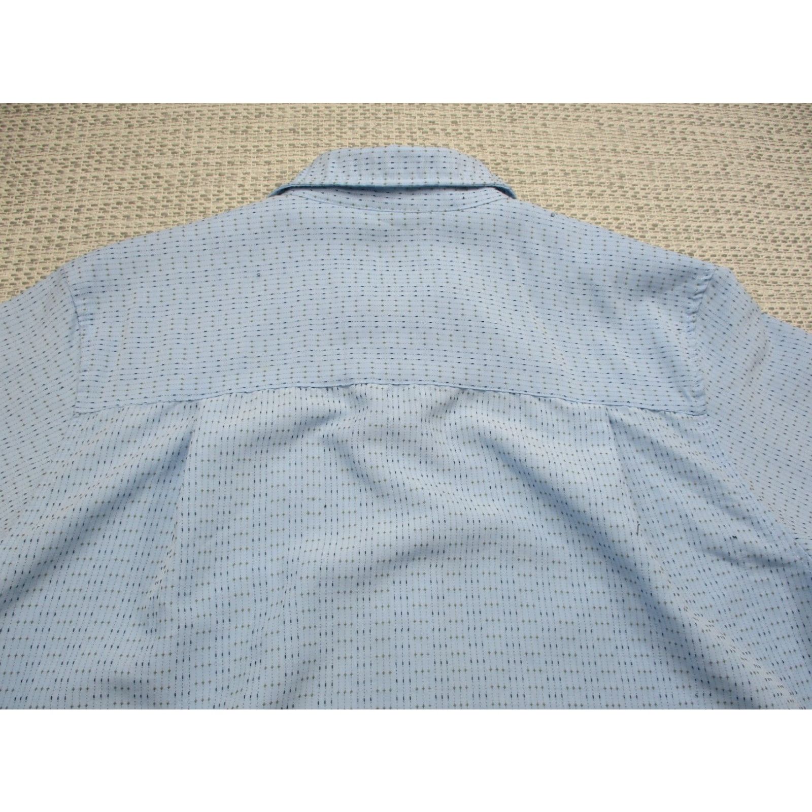 Ocean Pacific OP Ocean Pacific Button-Up Shirt Men L Short Sleeve Blue Textured Size US L / EU 52-54 / 3 - 6 Thumbnail