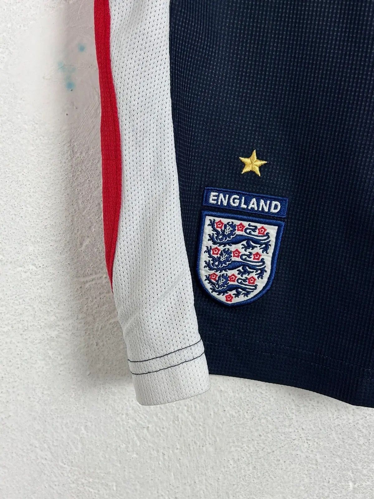 Umbro 00s Vintage Umbro England Sportswear Soccer Shorts Size US 38 / EU 54 - 2 Thumbnail