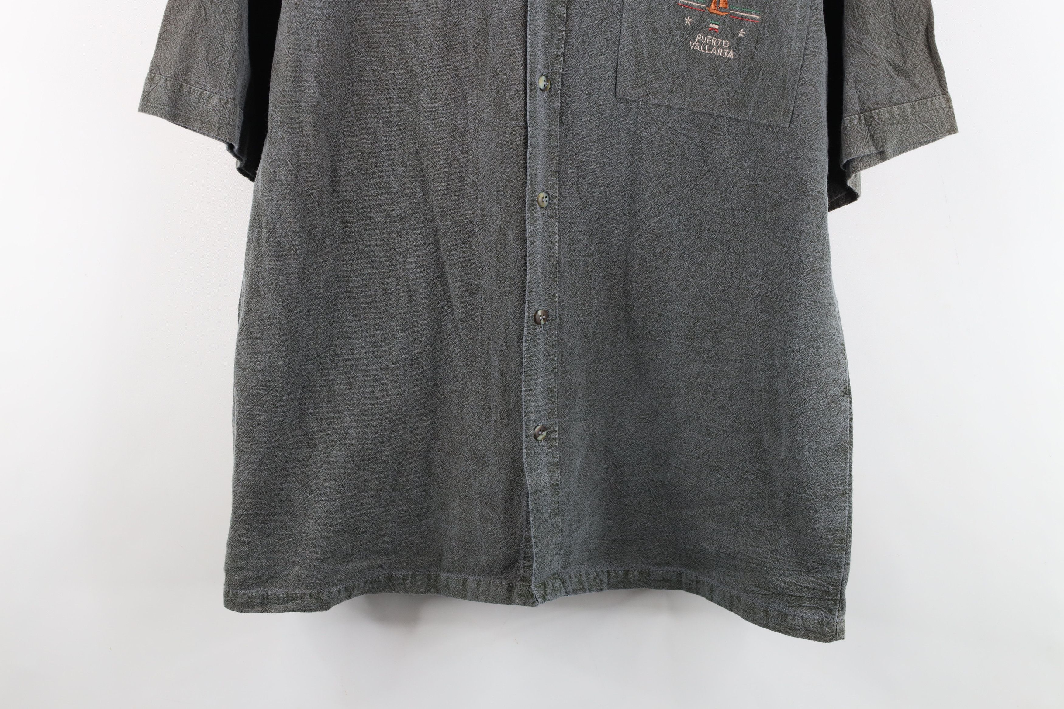 Vintage Vintage Y2K Streetwear Puerto Vallarta Sailing Button Shirt Size US M / EU 48-50 / 2 - 3 Thumbnail