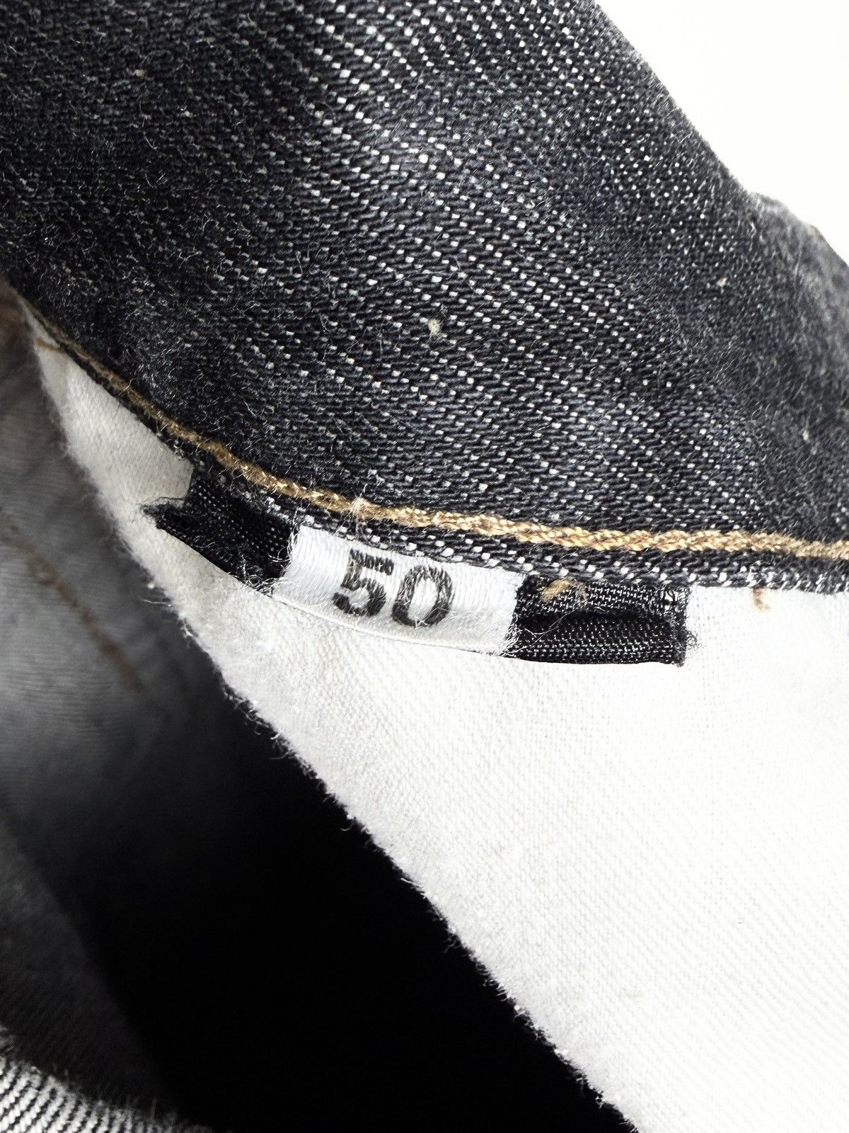 Gucci Gucci Tom Ford Vintage Leather Patch Raw Hem Denim Jeans Size US 32 / EU 48 - 8 Thumbnail