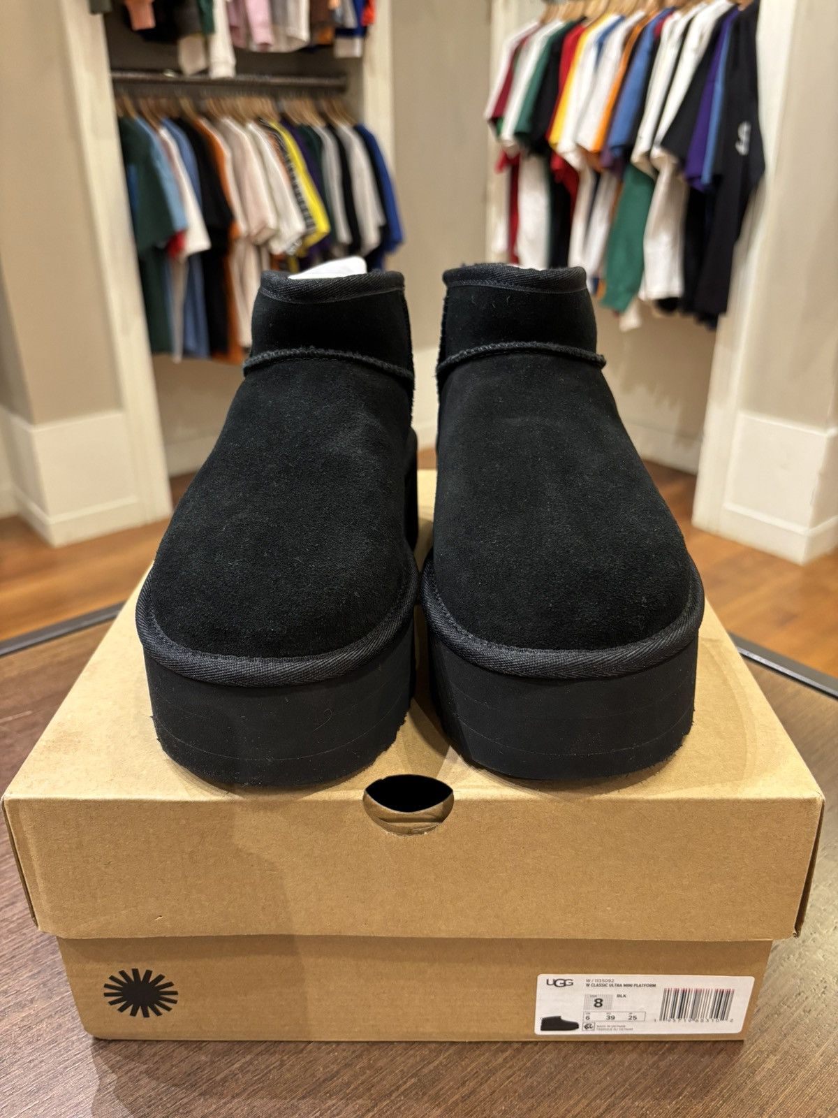 UGG Classic Ultra Mini Platform Boot Black (Women´s) Footwear