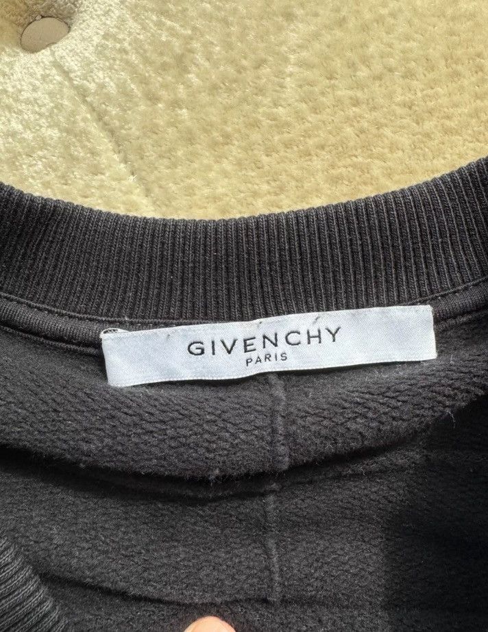 Givenchy Givenchy Gvc Round Neck Hoodie2412-Nextarrow Size US M / EU 48-50 / 2 - 2 Thumbnail