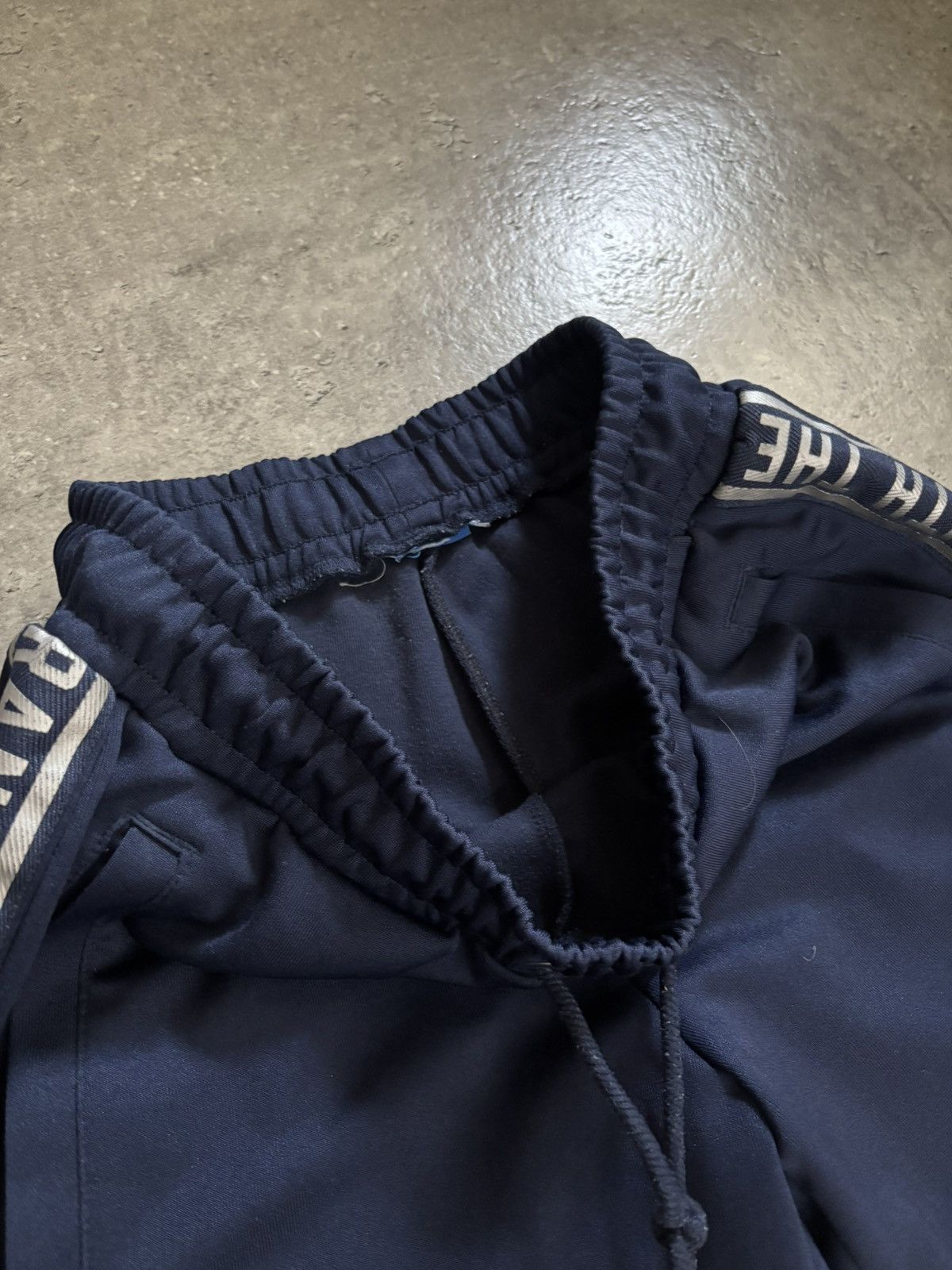 Adidas Adidas Originals Navy Sweatpants S/M Streetwear Casual Size US 36 / EU 52 - 8 Thumbnail