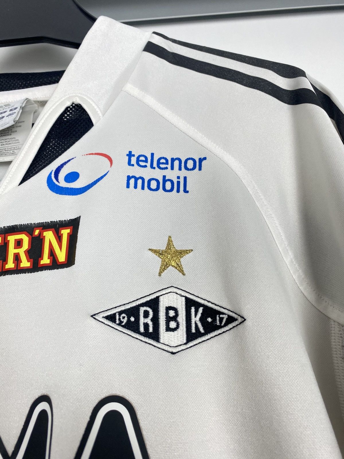 Adidas Vintage Y2K Adidas x Rosenborg 2004 2005 04/05 Home Jersey Size US L / EU 52-54 / 3 - 8 Thumbnail