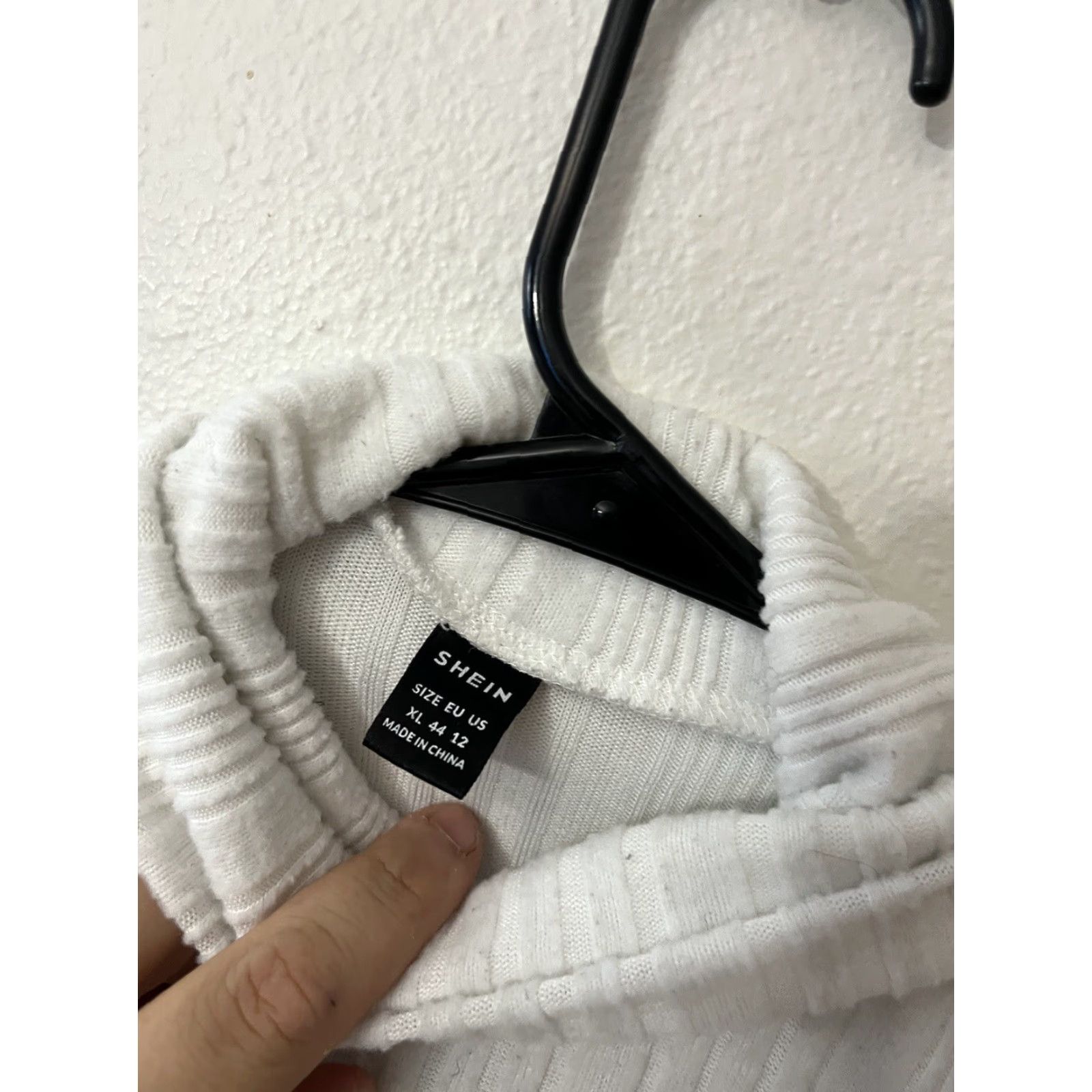 Shein SHEIN Women's White Knit Turtleneck Drop Shoulder Pullover Sweater XL Size XL / US 12-14 / IT 48-50 - 2 Thumbnail
