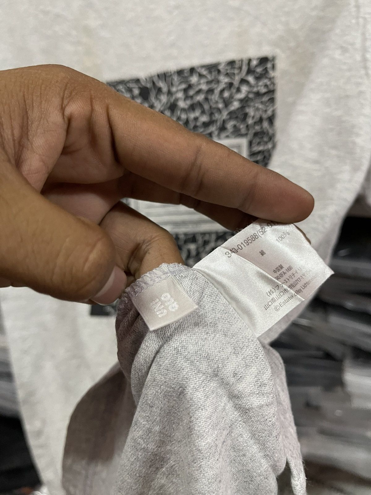 Uniqlo Uniqlo x Roy Lichtenstein🔥🔥🔥 Size US L / EU 52-54 / 3 - 5 Thumbnail
