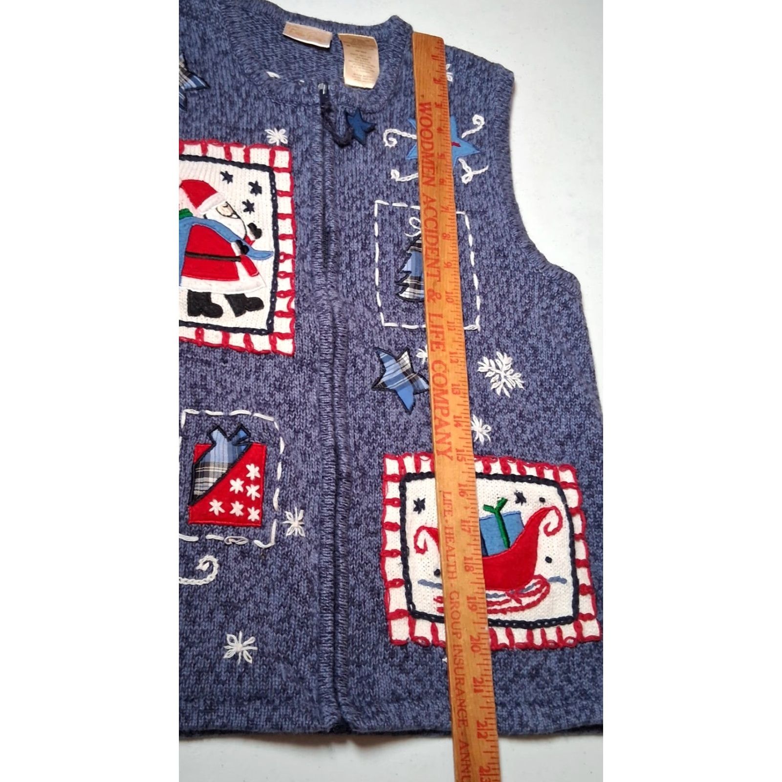Vintage VINTAGE Bobbie Brooks Christmas Sweater Vest Womens S Sleeveless V-Neck Santa Sleigh Snow Embroidered Readable Pattern Cotton Ramie Blue Size S / US 4 / IT 40 - 4 Thumbnail