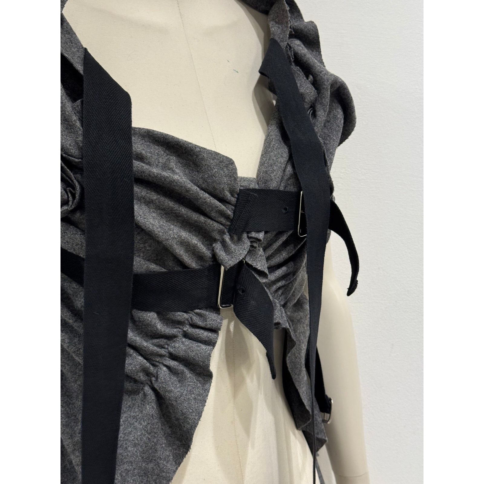 Comme des Garcons A/W2008 Comme des Garçons "tao" deconstructed top Size M / US 6-8 / IT 42-44 - 2 Thumbnail