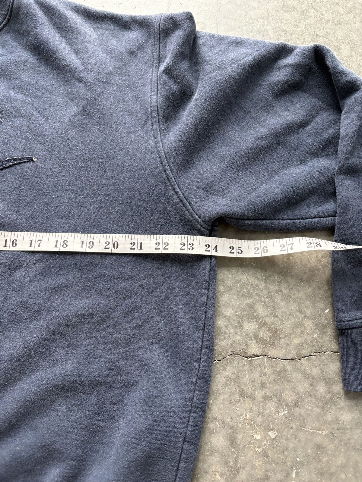 Nike Vintage Y2K Nike Crewneck Sweatshirt Embroidered Boxy Fit Size US L / EU 52-54 / 3 - 5 Thumbnail