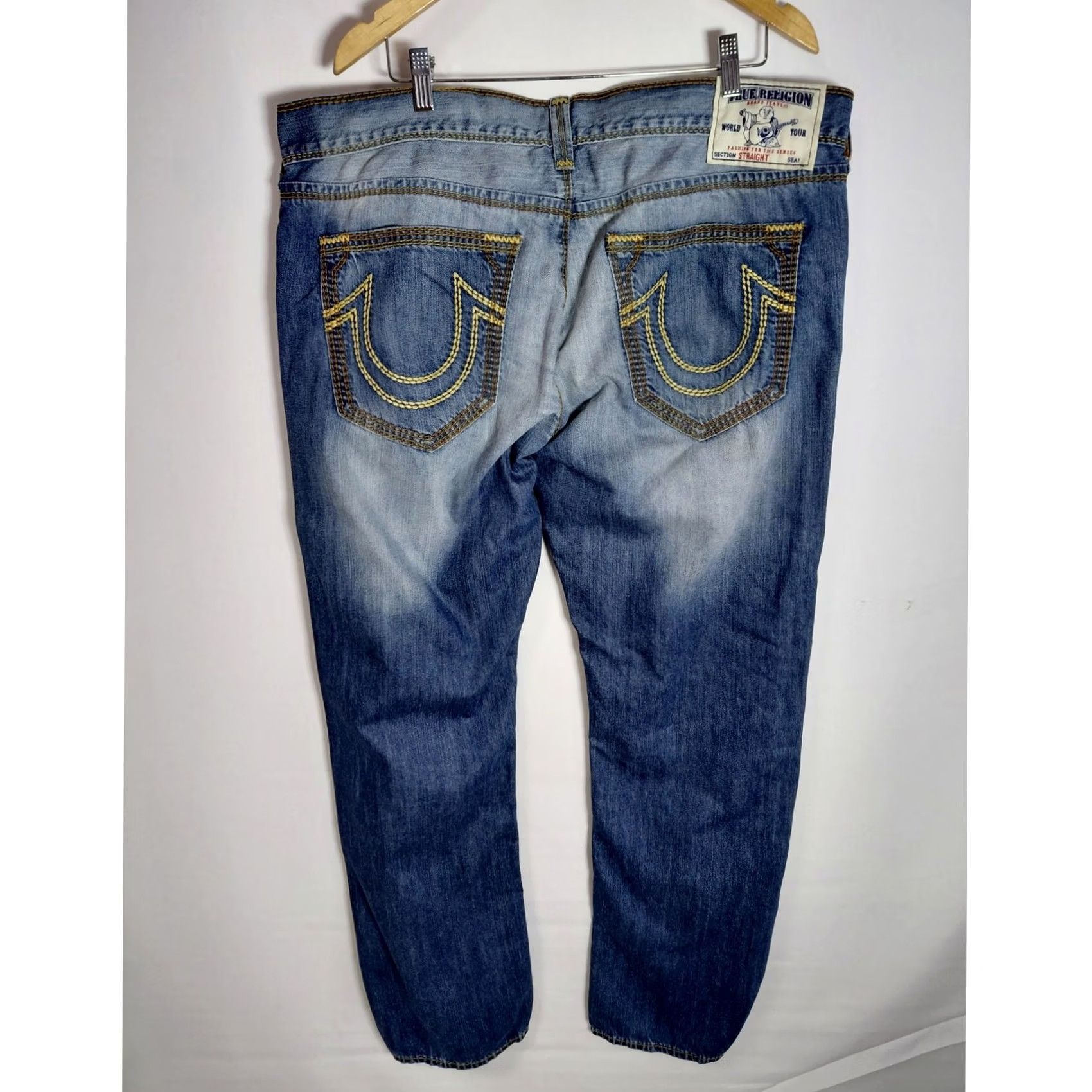 True Religion True Religion Jeans Blue Solid Denim Men Size 40 Regular Fit Size US 40 / EU 56 - 2 Thumbnail