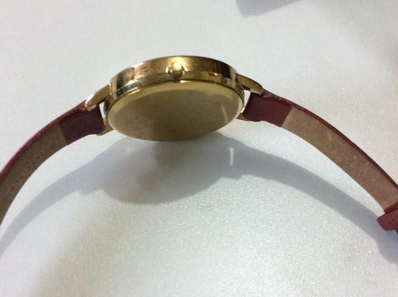 Designer Olivia ladies gold dial red leather strap watch used Size ONE SIZE - 5 Thumbnail
