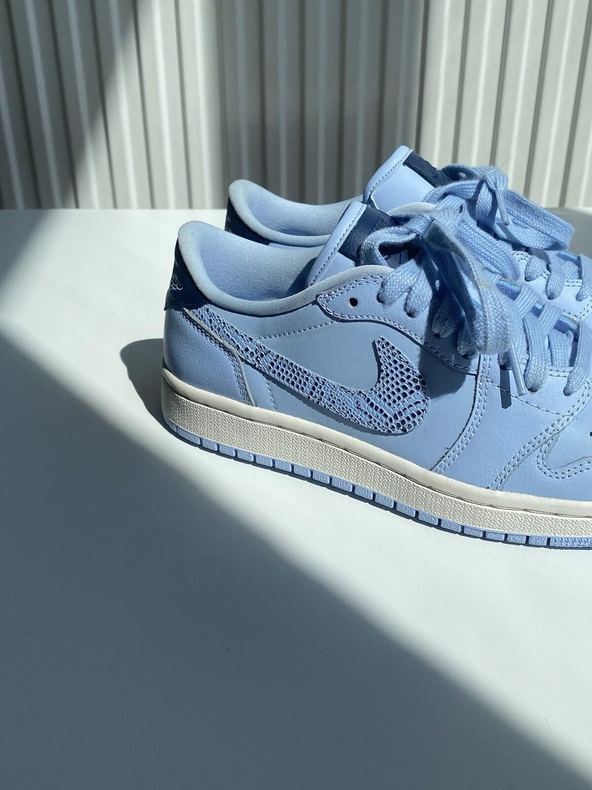 Nike 2018 Nike Jordan 1 Low Retro Royal Tint US6 Women’s Size US 7.5 / IT 37.5 - 3 Thumbnail