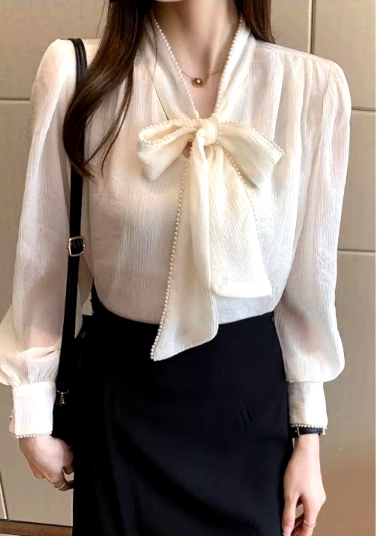 Designer × Japanese Brand × Vintage Stunning Vintage Peals Bow Lantern Sleeves Ruched Blouse Size L / US 10 / IT 46 - 1 Thumbnail