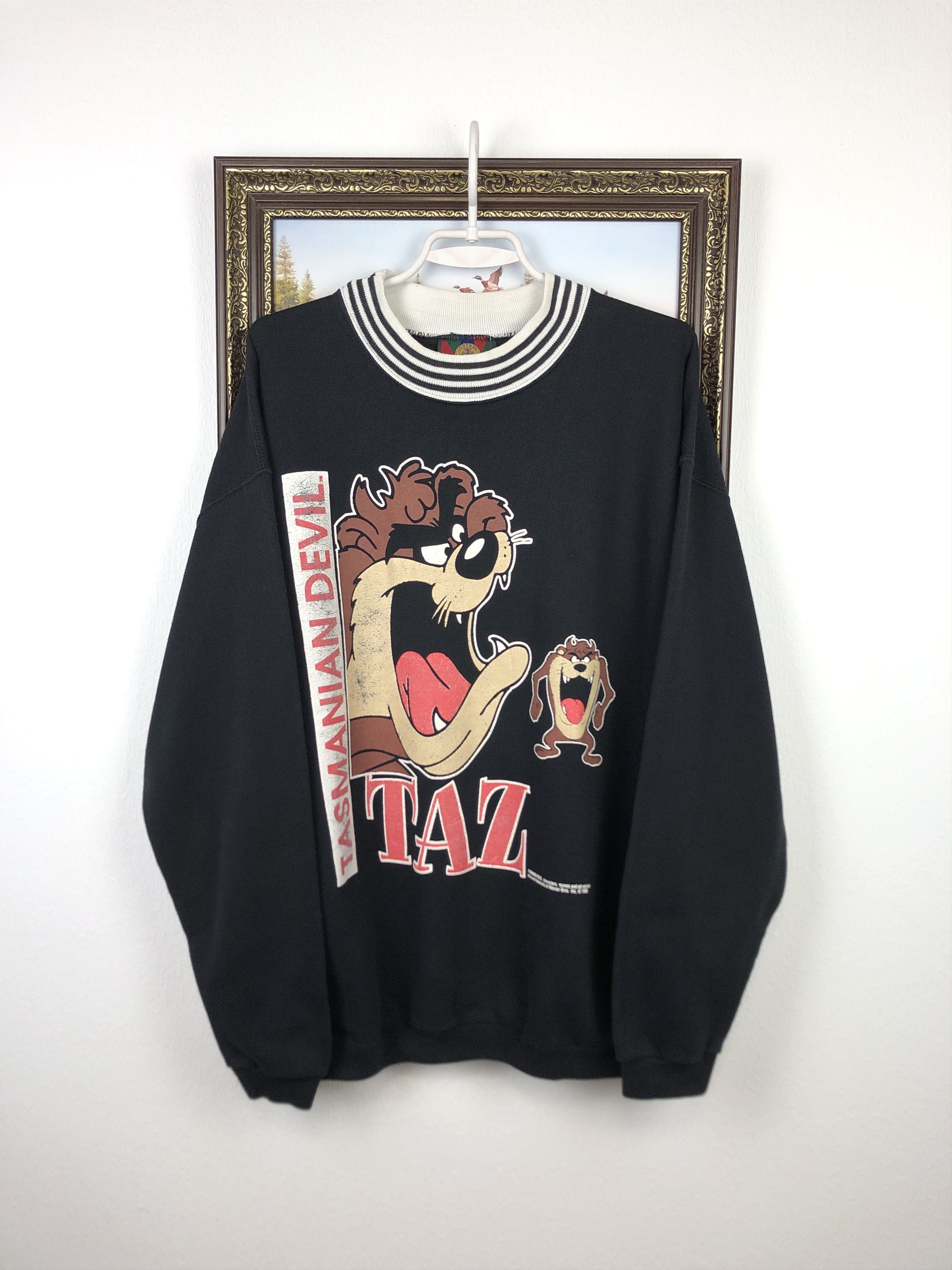 Vintage Vintage Warner Bros Taz Tasmanian Devil Sweatshirt Crewneck Size US L / EU 52-54 / 3 - 1 Thumbnail