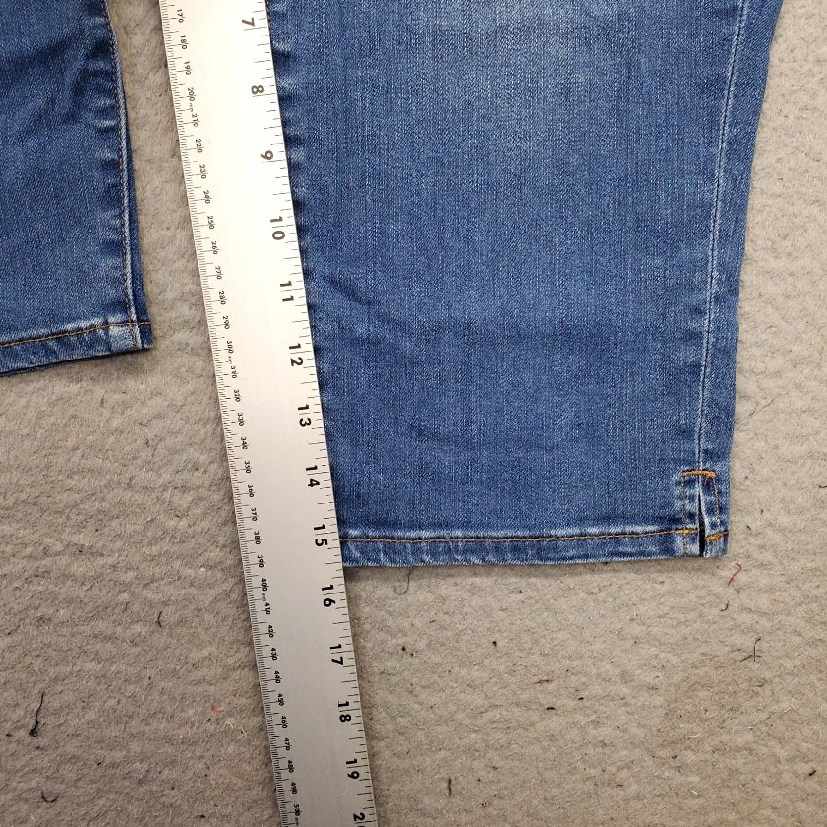 Talbots Talbots Pedal Pusher Curvy Cropped Jeans Womens Size 4P Blue Denim Ankle Slit Straight Size 27" / US 4 / IT 40 - 4 Thumbnail