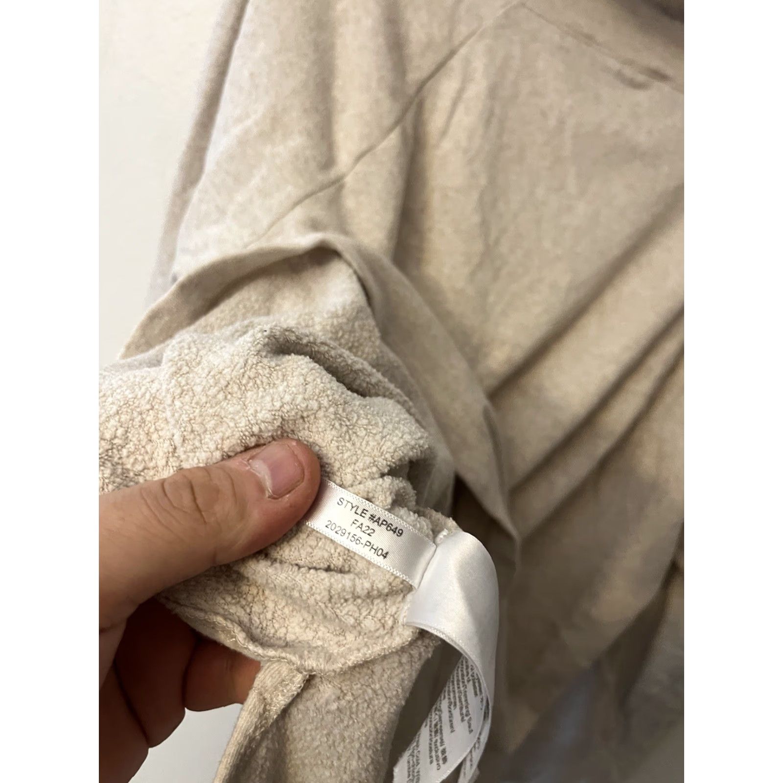 J.Crew J.Crew Sweatshirt Tunic Shirt Female Beige Size M Button Collar Fleece Cotton Blend Casual Vintage No (adjusted) Size M / US 6-8 / IT 42-44 - 4 Thumbnail