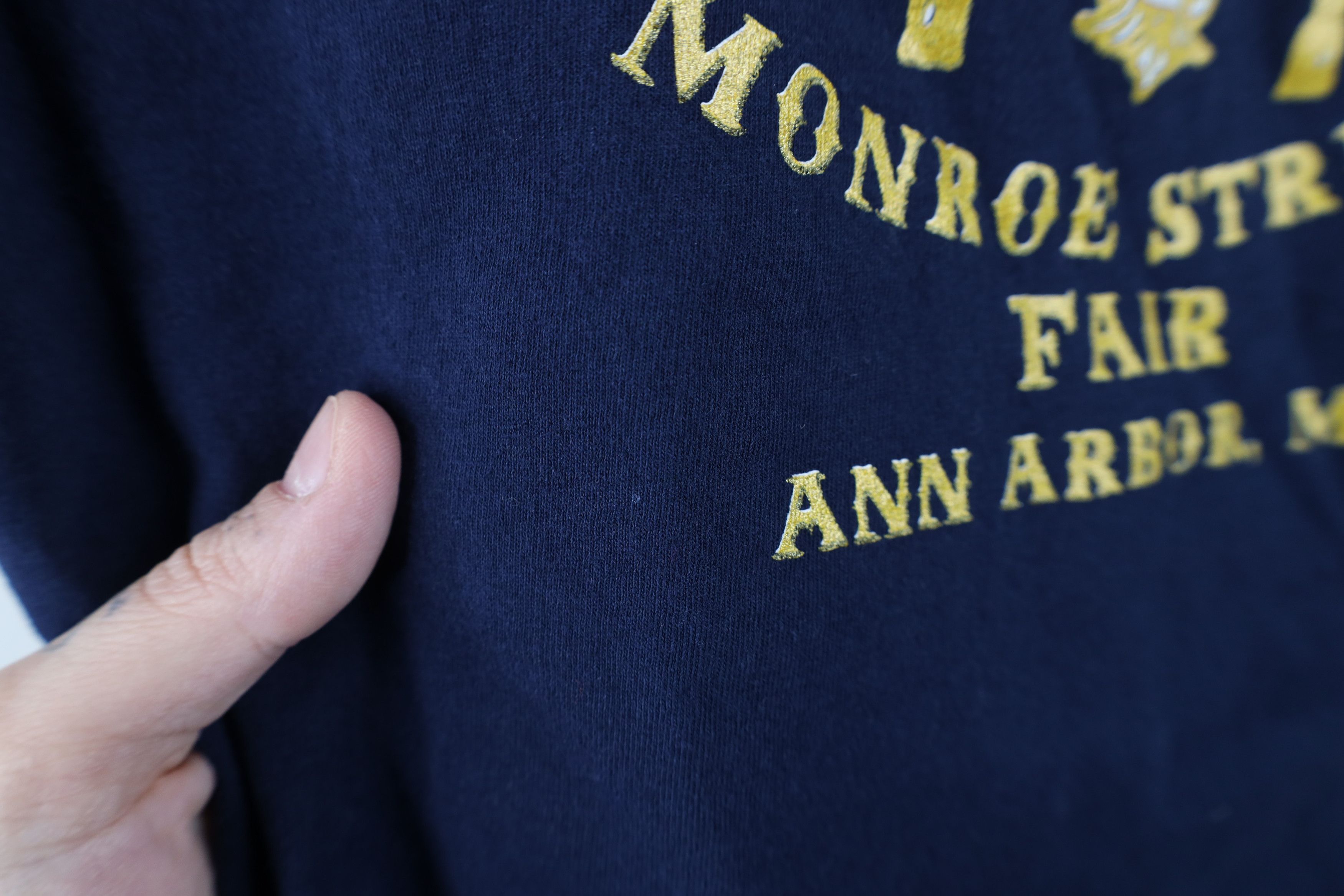 Vintage Vintage Cut Ann Arbor Hash Bash Monroe Street Fair T-Shirt Size L / US 10 / IT 46 - 9 Thumbnail