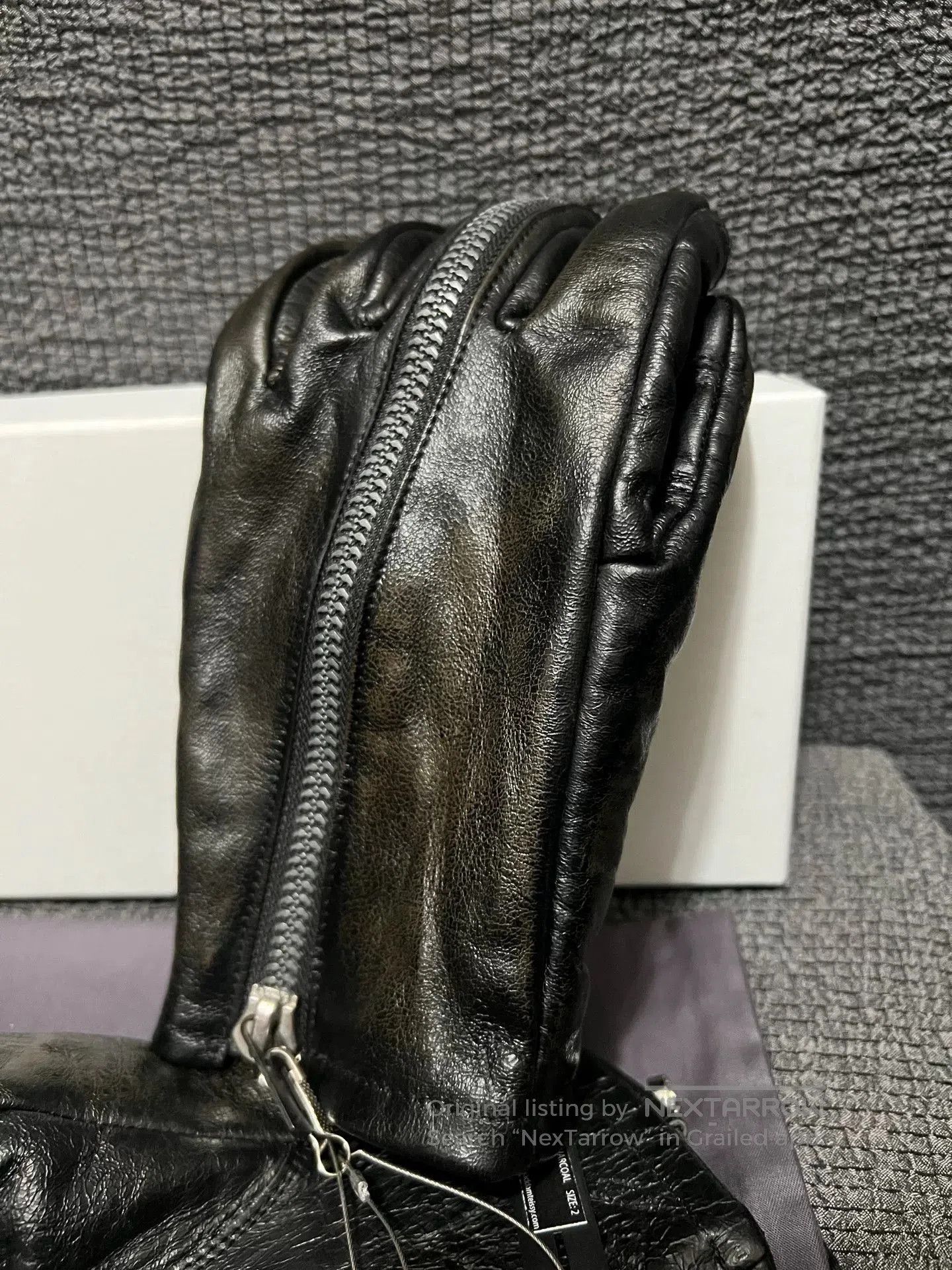 D.Hygen d hygen leather zip gloves with thumb opening. Size ONE SIZE - 4 Thumbnail