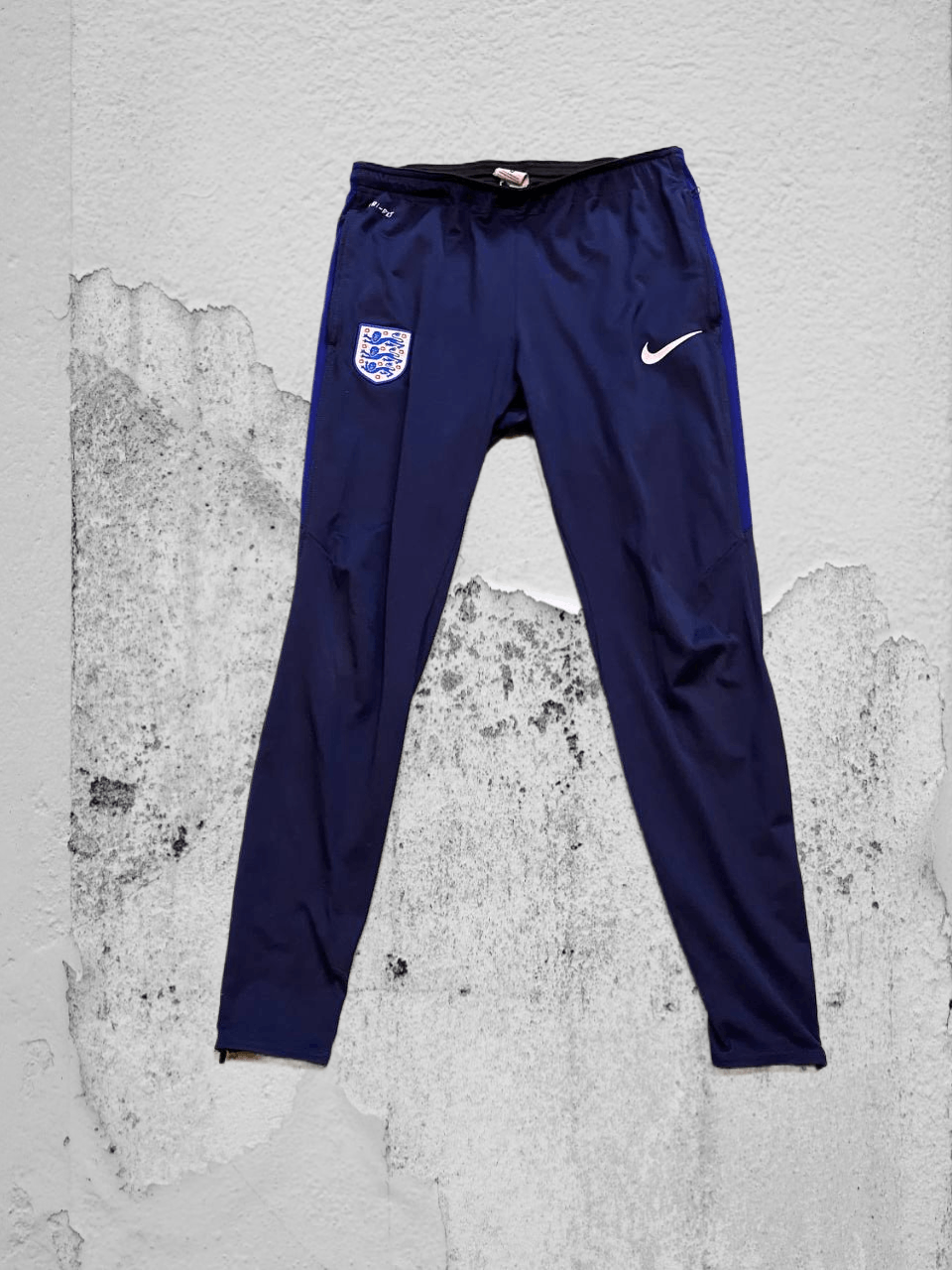 Nike England Football Soccer Lionesses Trousers Bottoms Size US 32 / EU 48 - 1 Thumbnail