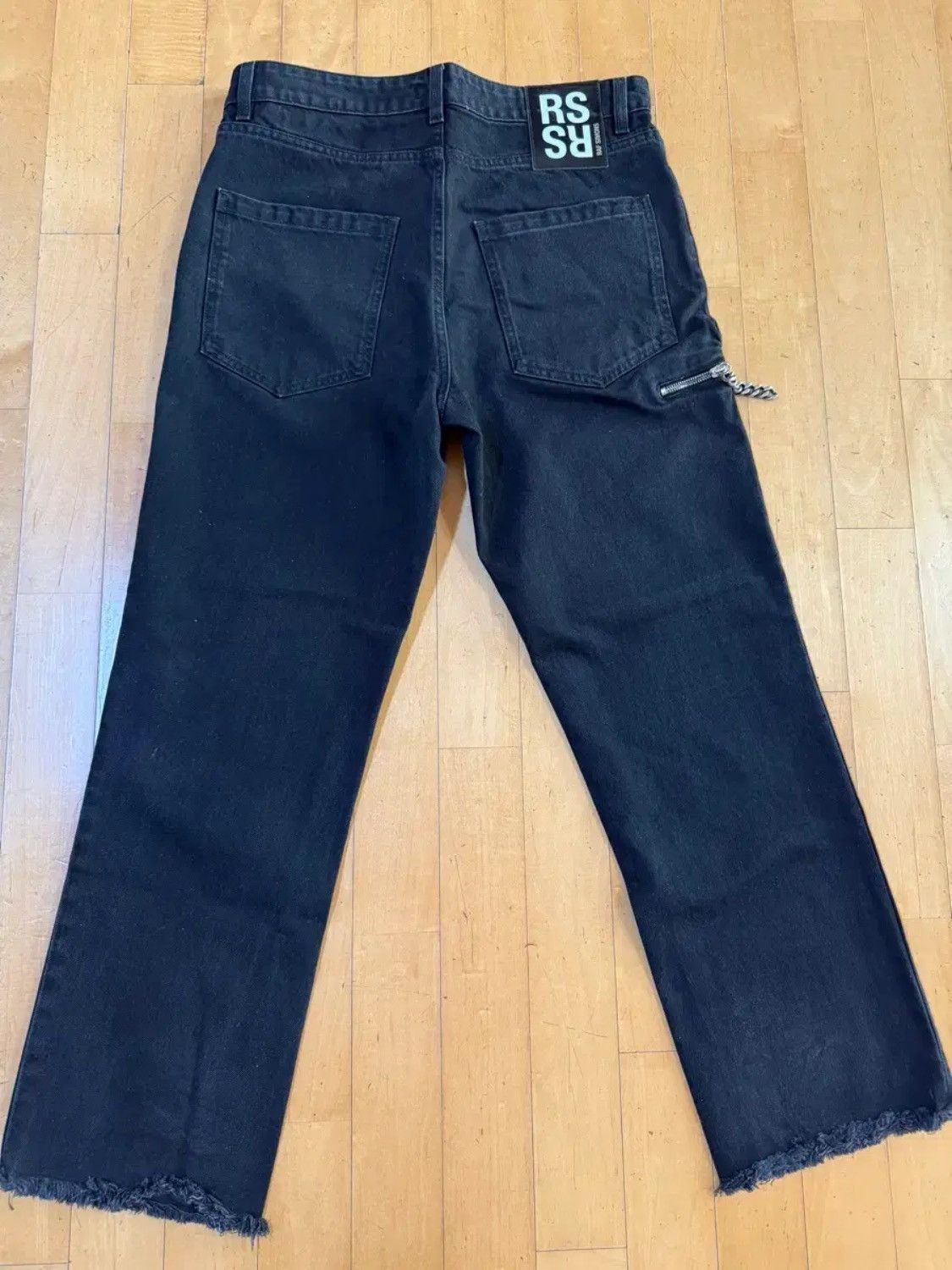 Raf Simons Raf Simons Cropped Denim Pants With Zipped Pocket Size US 32 / EU 48 - 1 Thumbnail