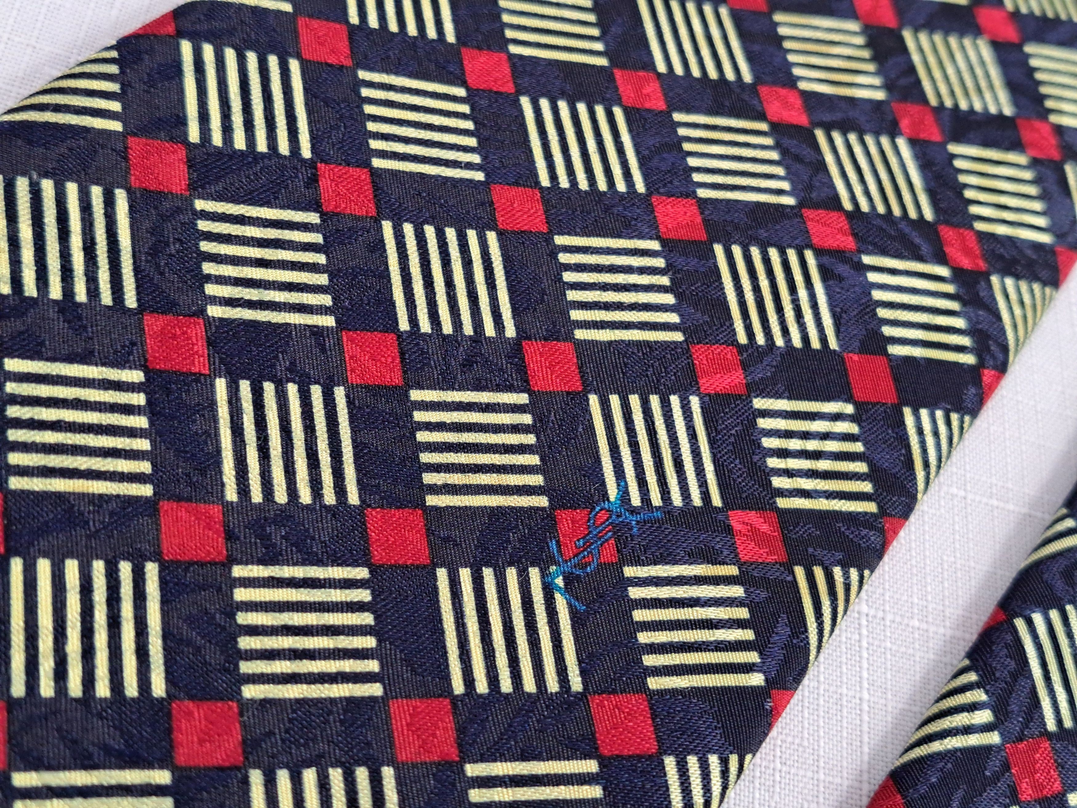 Vintage × Yves Saint Laurent Vintage YVES SAINT LAURENT silk Tie. Size ONE SIZE - 10 Thumbnail