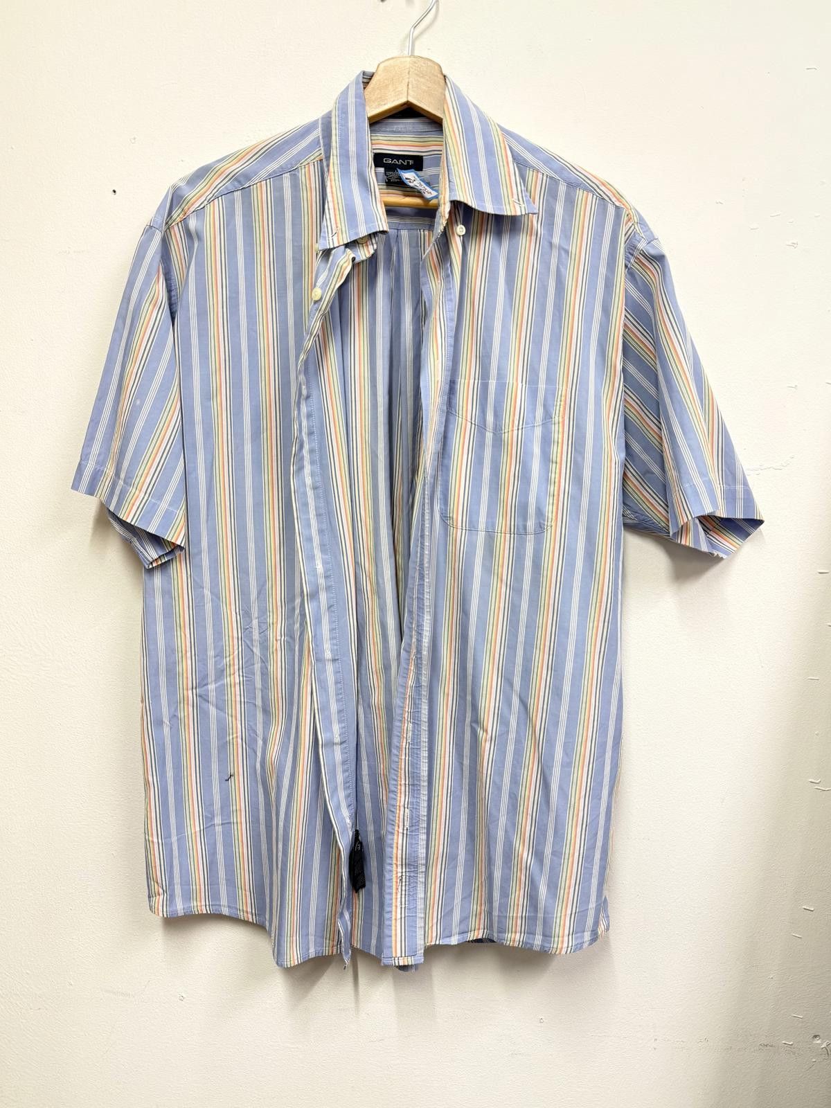 Gant GANT Men's Large Short Sleeve Striped Shirt Made in Portugal Size US L / EU 52-54 / 3 - 1 Thumbnail