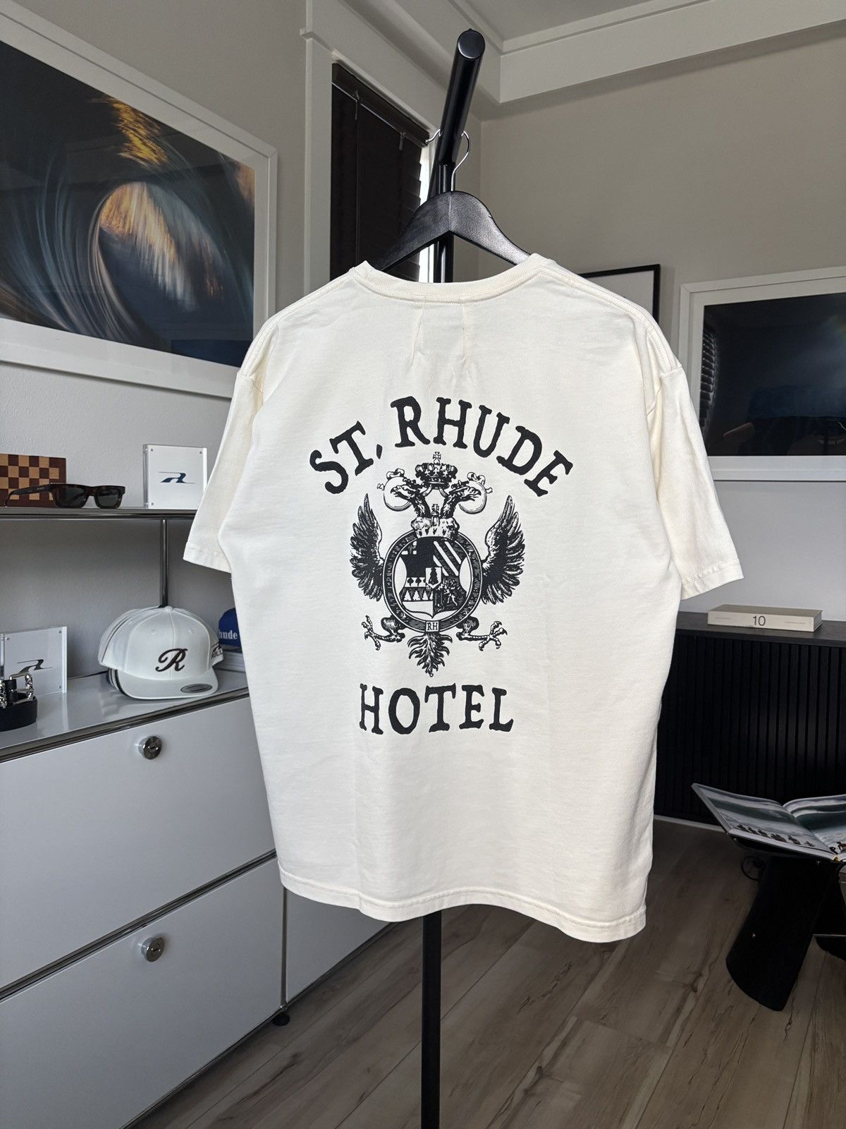Rhude RHUDE | SAINT BARTS HOTEL LOGO TEE Size US L / EU 52-54 / 3 - 4 Thumbnail