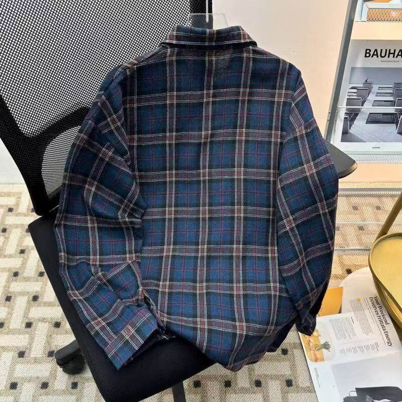 Vintage Navy Plaid Leather Patch Flannel Shirt Size US M / EU 48-50 / 2 - 3 Thumbnail