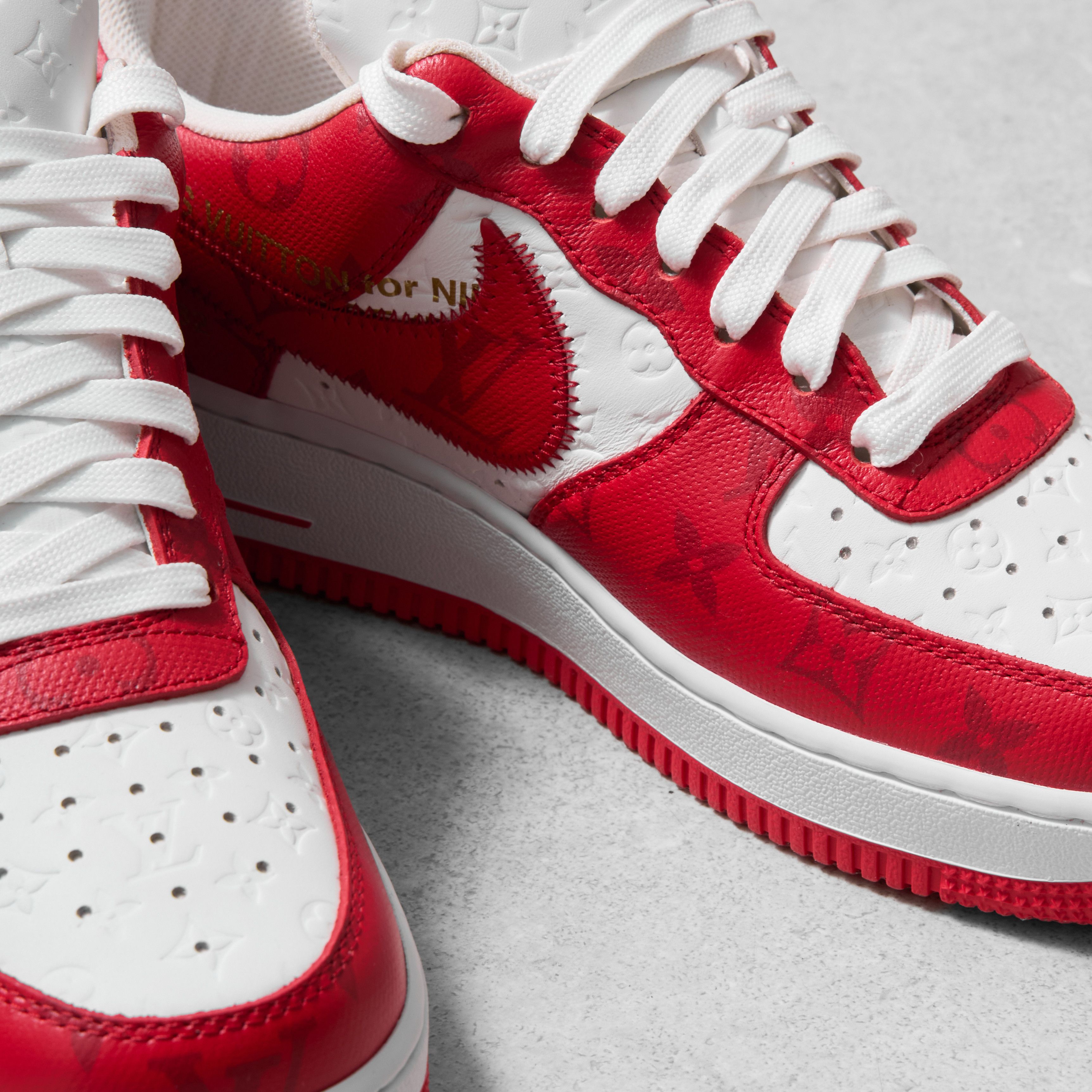Louis Vuitton LOUIS VUITTON X NIKE AIR FORCE 1 Size US 6.5 / EU 39-40 - 3 Thumbnail