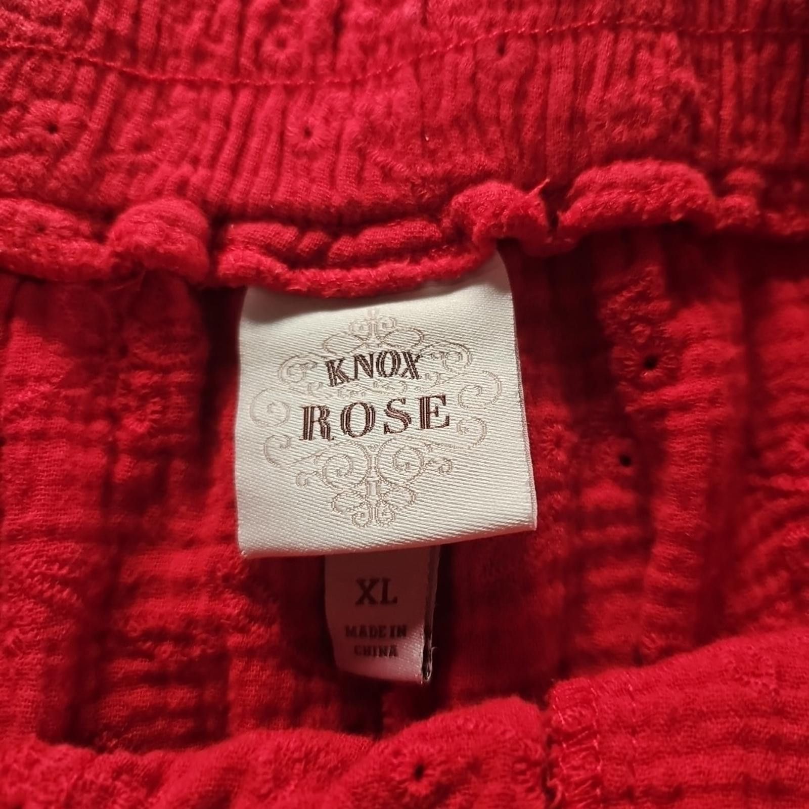 Other Knox Rose XL Red Floral Doiley Shorts Size 40" / US 18 - 2 Thumbnail