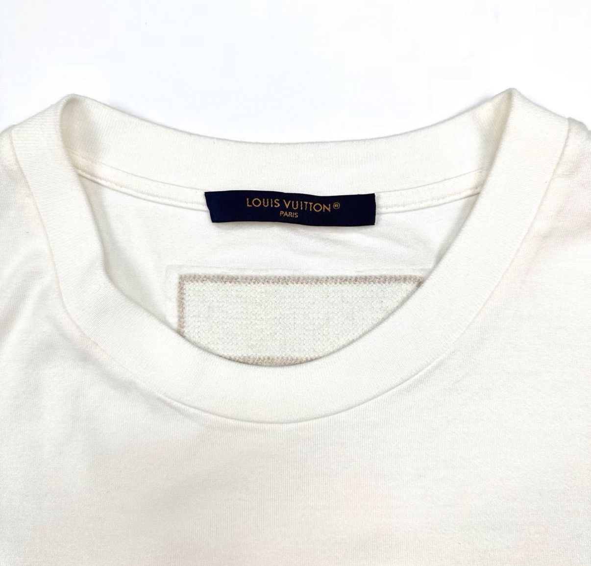 Louis Vuitton Louis Vuitton Beaded Letter Short Sleeve T-shirt K12 Size US L / EU 52-54 / 3 - 4 Thumbnail