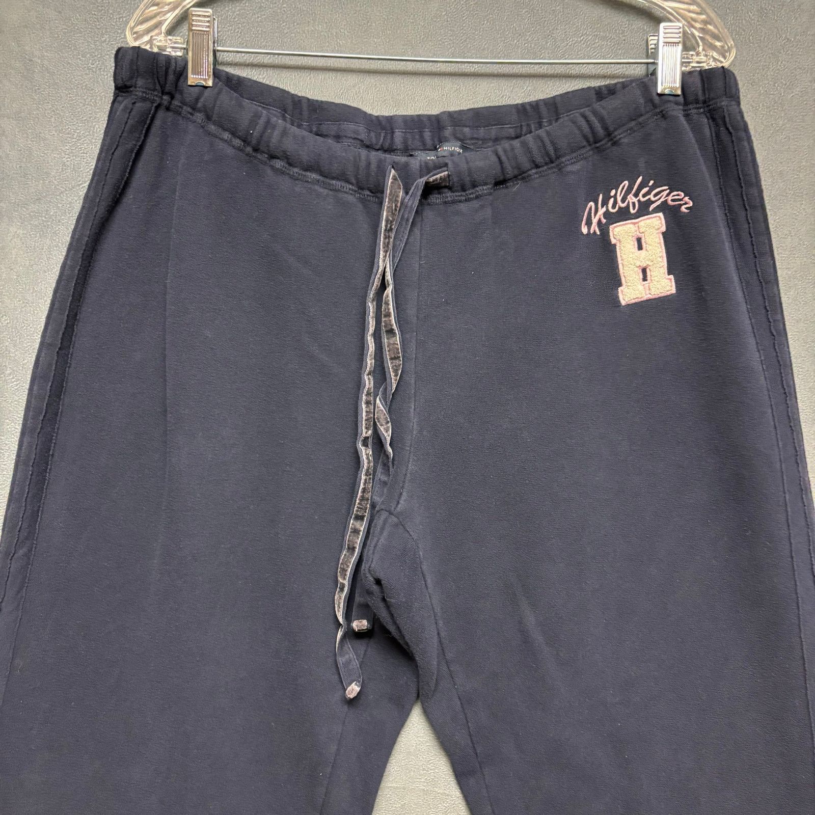 Tommy Hilfiger Vintage Tommy Hilfiger Sweatpants Drawstring Pull On Cozy Size 36" / US 14 / IT 50 - 4 Thumbnail
