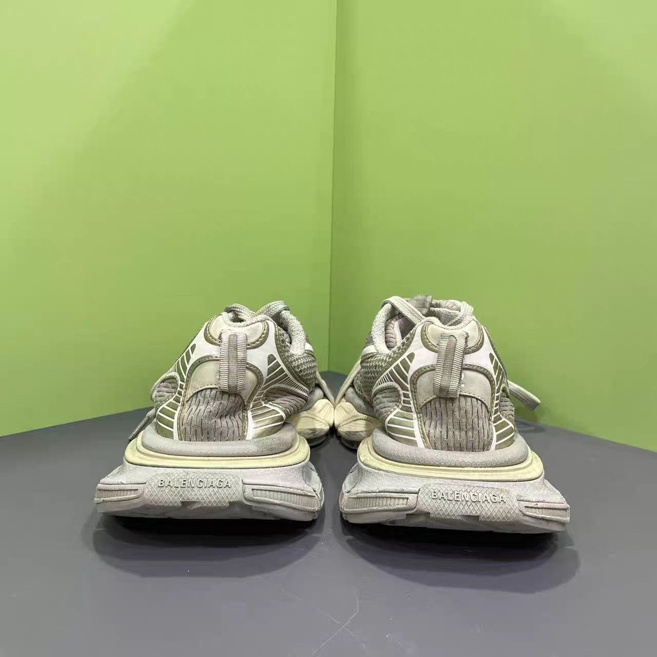 Balenciaga Balenciaga 3XL Light Beige Casual Shoes K15 Size US 9 / EU 42 - 4 Thumbnail