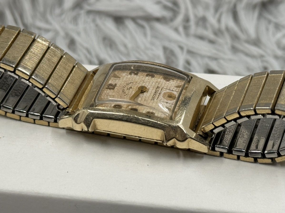 Vintage Vintage Lord Elgin Waffle Dial Tank Manual Unisex Watch Size ONE SIZE - 10 Thumbnail
