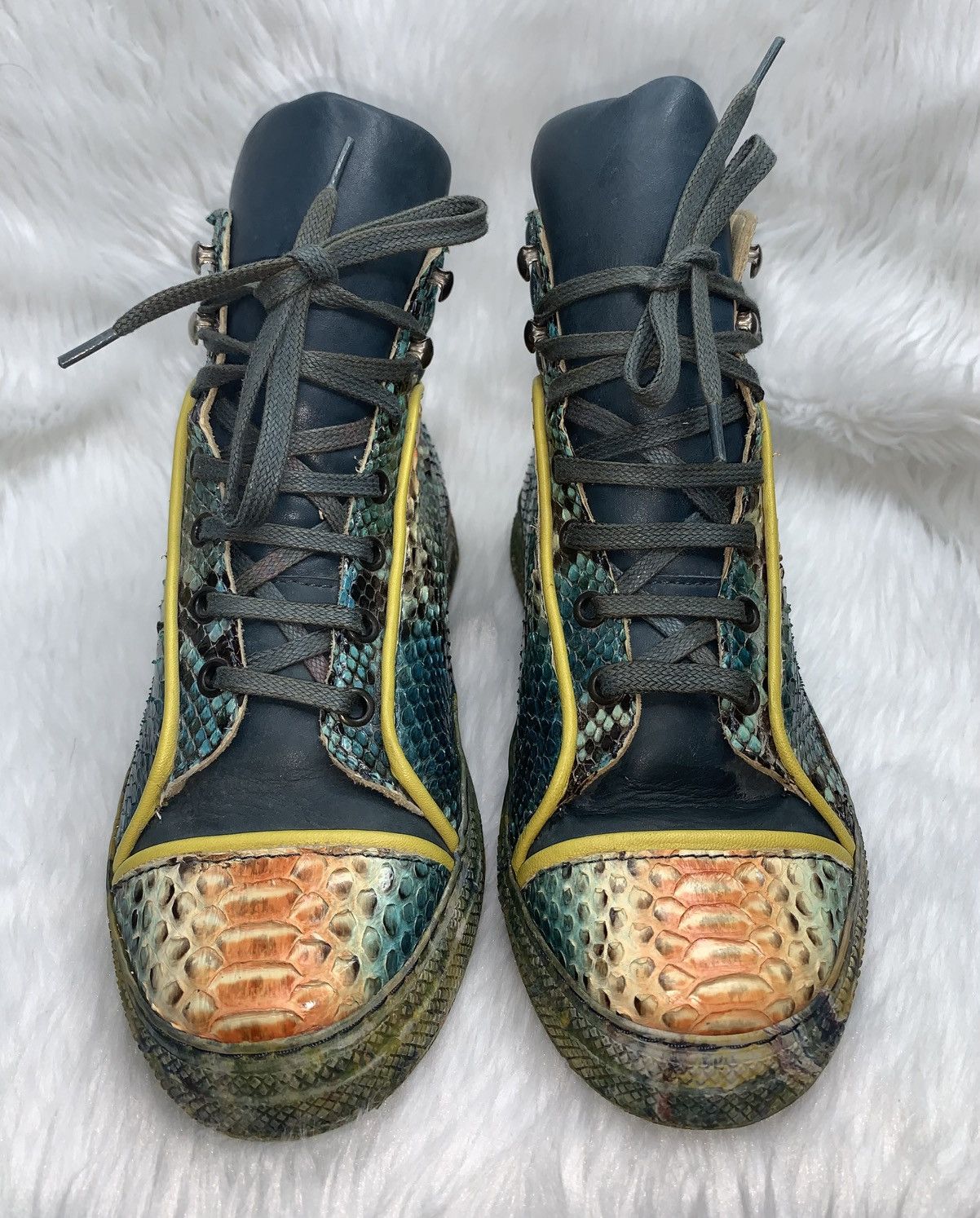 Jean Paul Gaultier Jean Paul Gaultier Phython Skin Sneakers Size US 6 / IT 36 - 3 Thumbnail