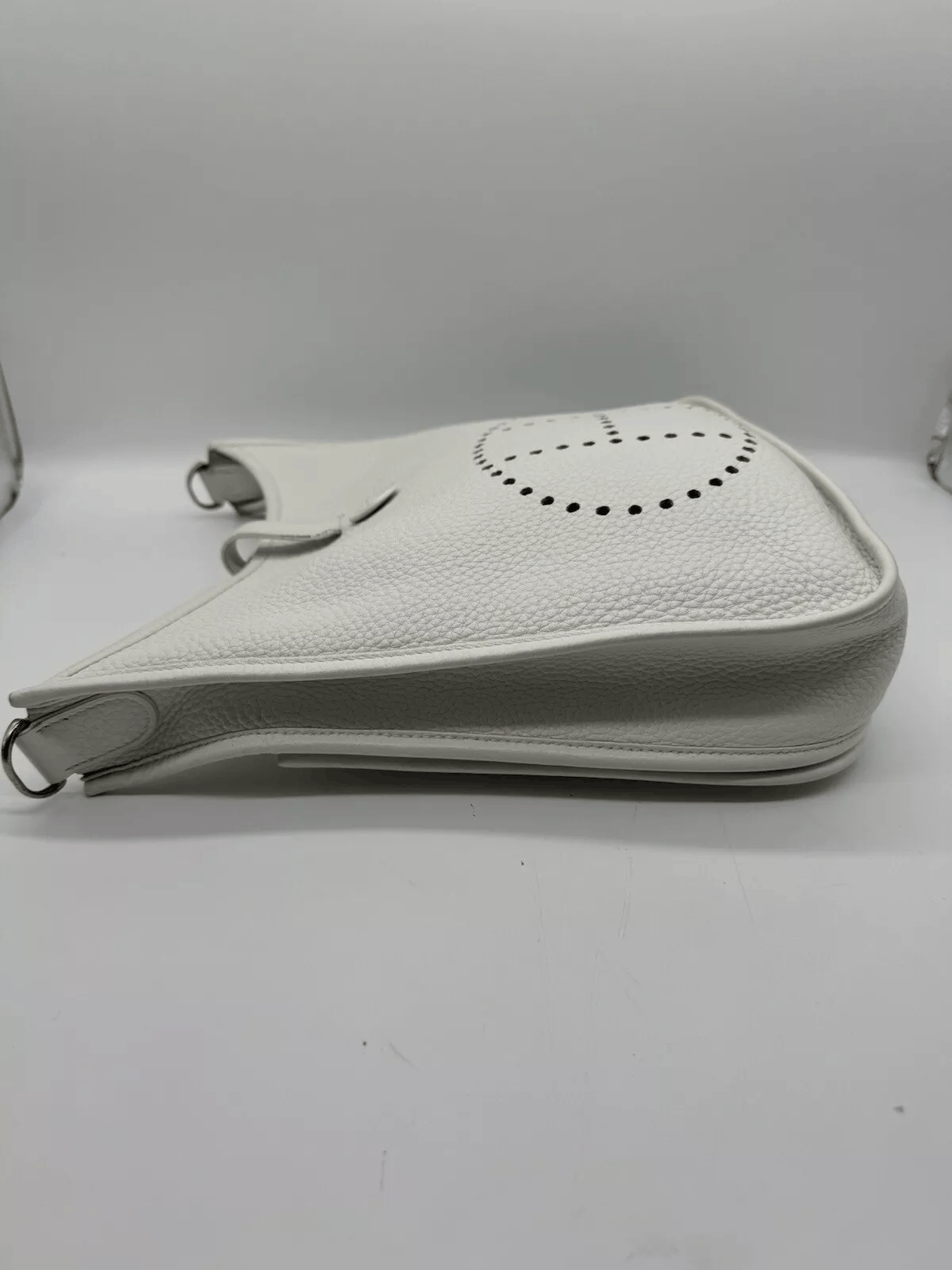 Hermes Hermes Evelyne iii 3PM Clemence Leather White Size ONE SIZE - 3 Thumbnail