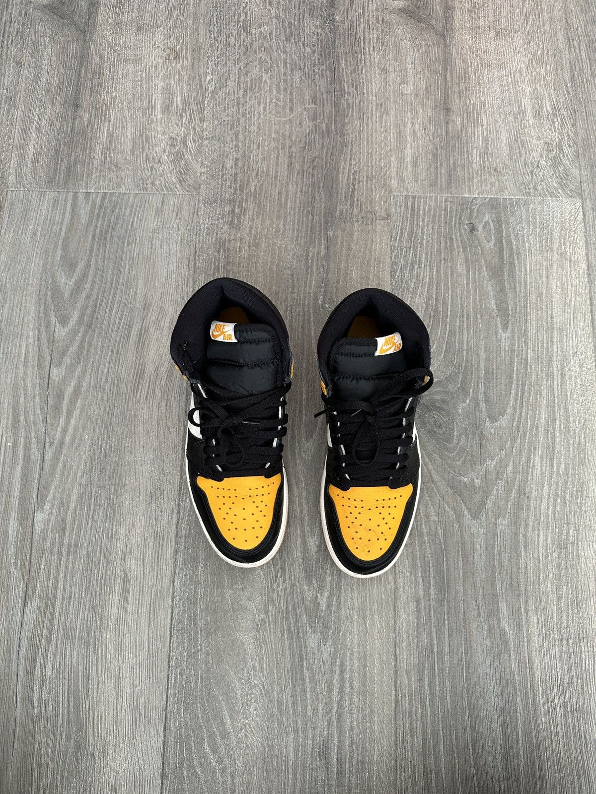 Nike Nike Air Jordan 1 Men's Retro High OG Taxi Yellow Toe Size US 10 / EU 43 - 8 Thumbnail