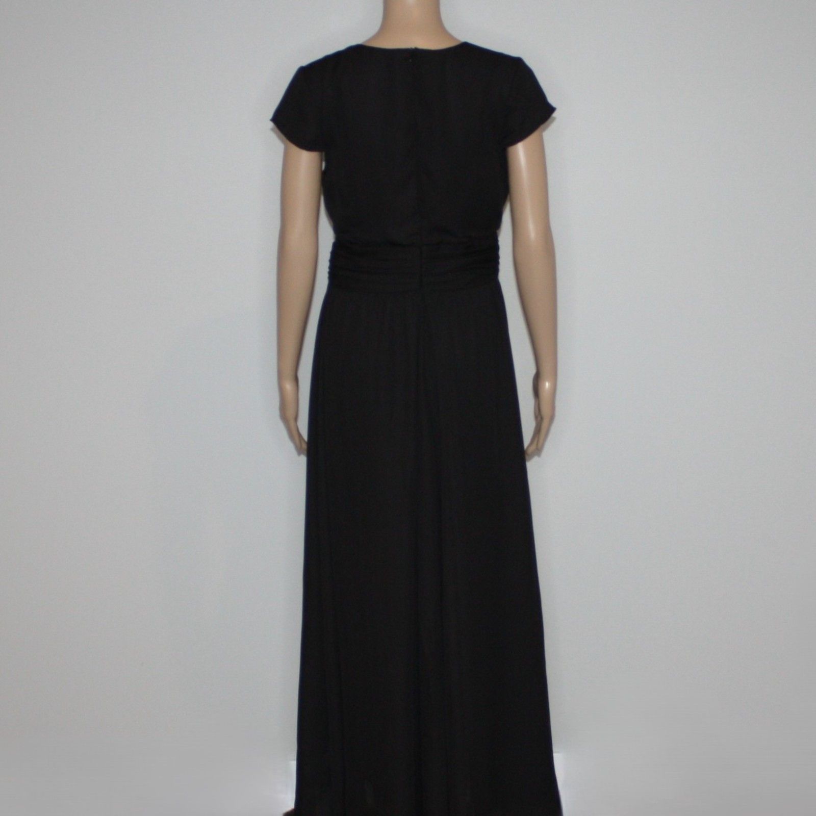 Other Cupshe V-Neck Shirred Dress in Black and size Small NWT Size S / US 4 / IT 40 - 5 Thumbnail