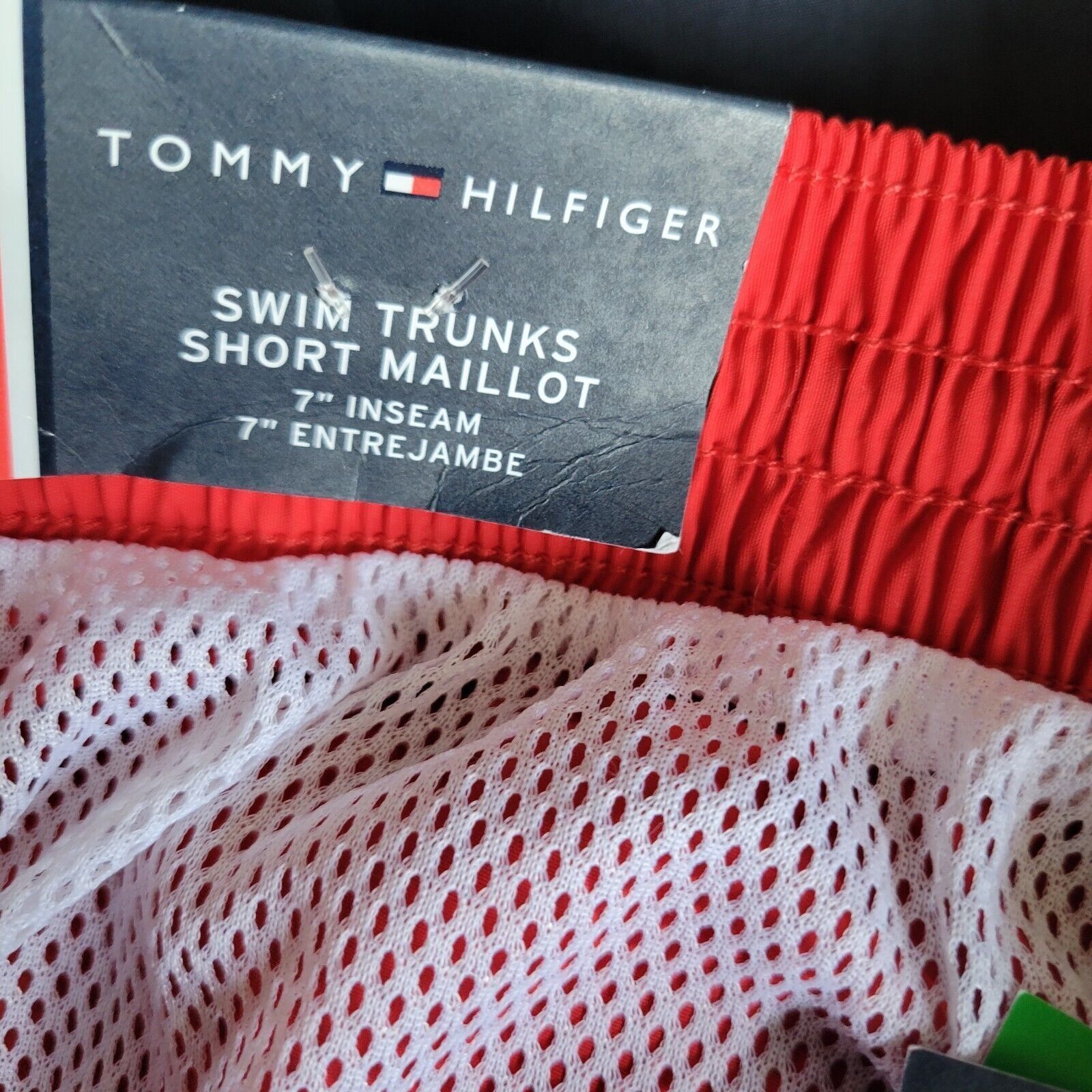 Tommy Hilfiger Men's Tommy Hilfiger Swimming Trunks. Size Medium. Size US 32 / EU 48 - 6 Thumbnail
