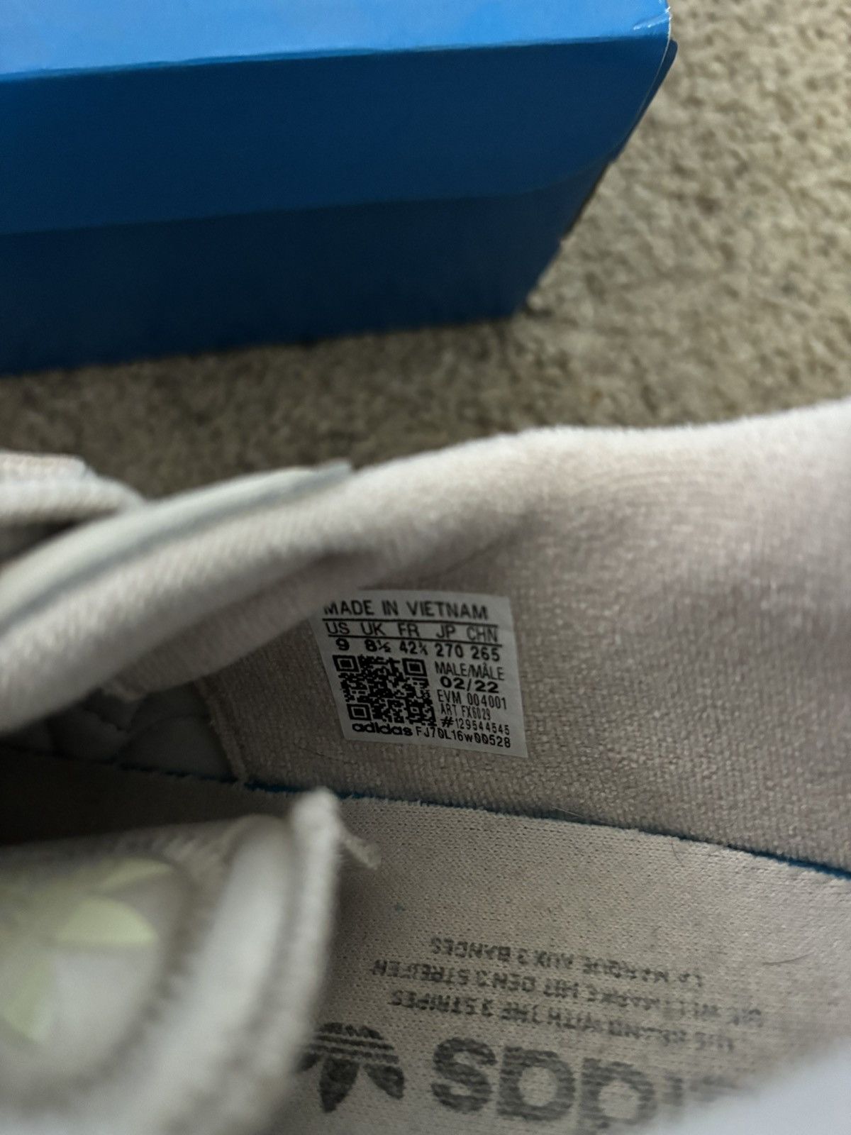 Adidas Adidas Ozweego Size US 9 / EU 42 - 7 Thumbnail