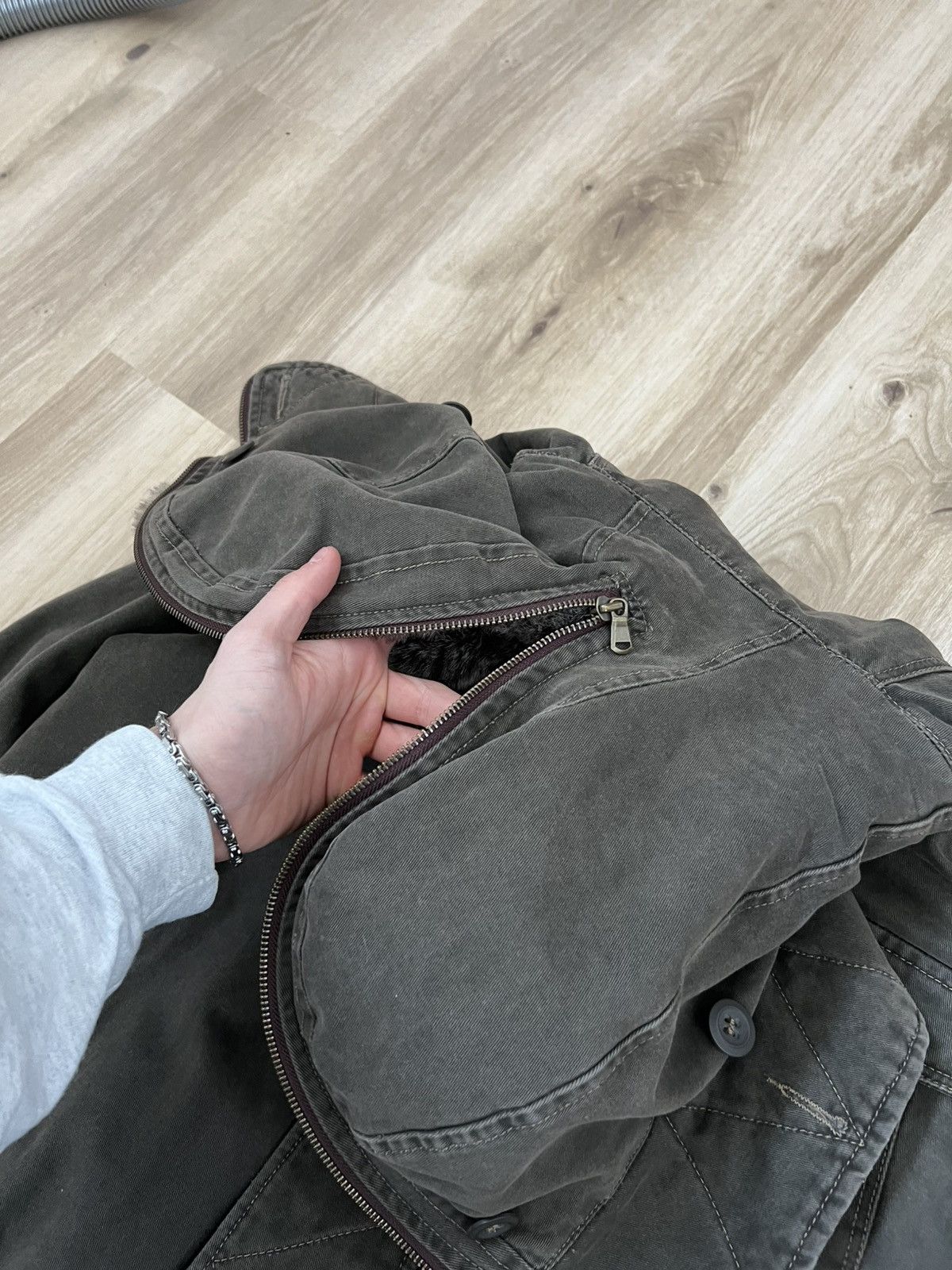Vintage Vintage khaki avant garde bomber jacket with fur Size US M / EU 48-50 / 2 - 6 Thumbnail