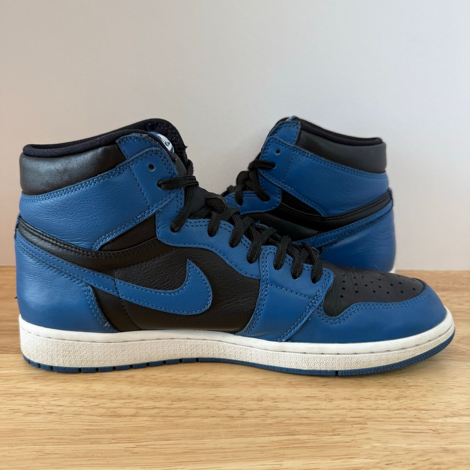 Jordan Brand Air Jordan 1 Retro High OG 'DarkMarina Blue' Men’s Size 10.5 Size US 10.5 / EU 43-44 - 10 Thumbnail
