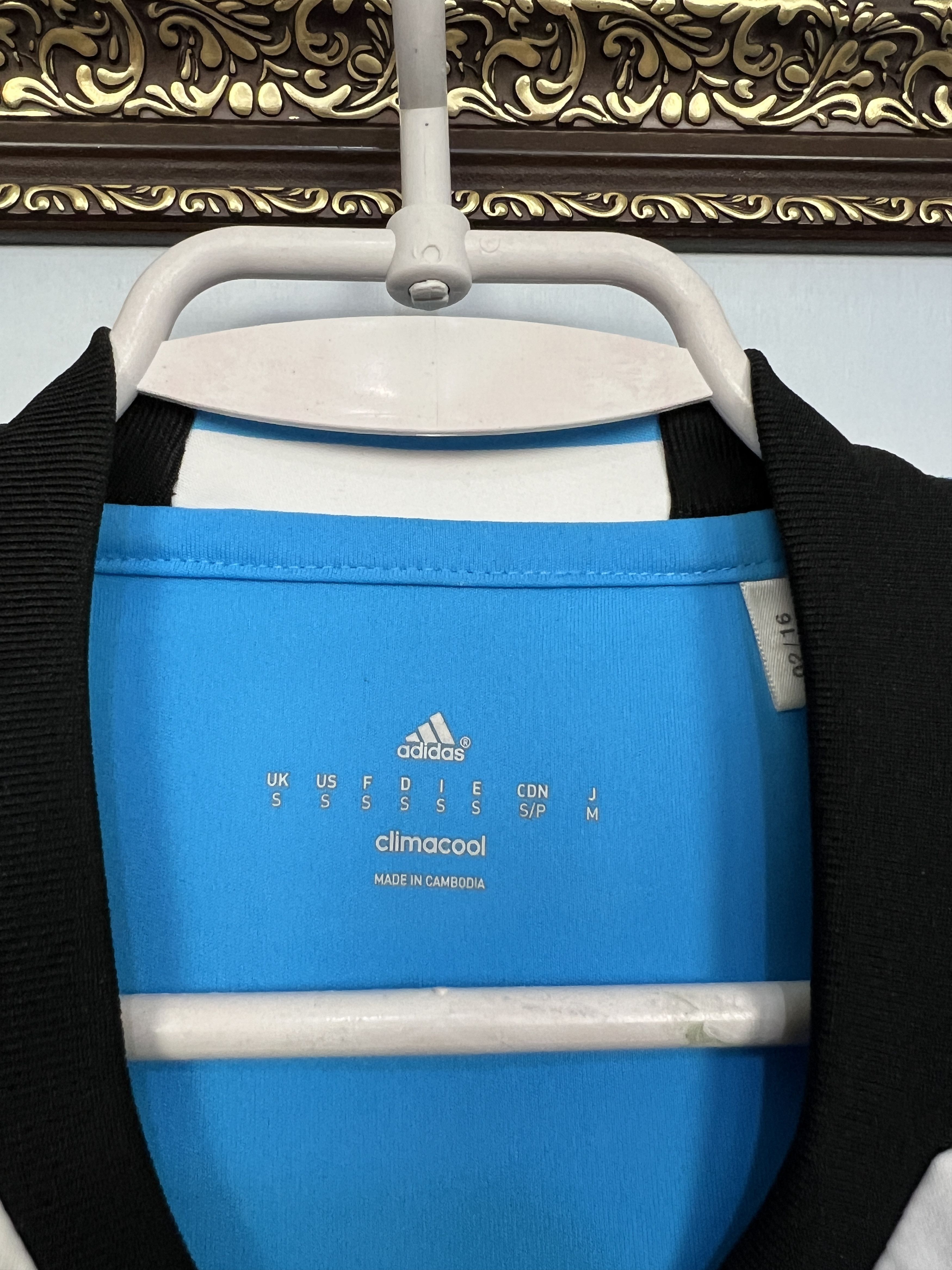Adidas Marseille Third football shirt Soccer Jersey Trikot Rare Size US S / EU 44-46 / 1 - 6 Thumbnail