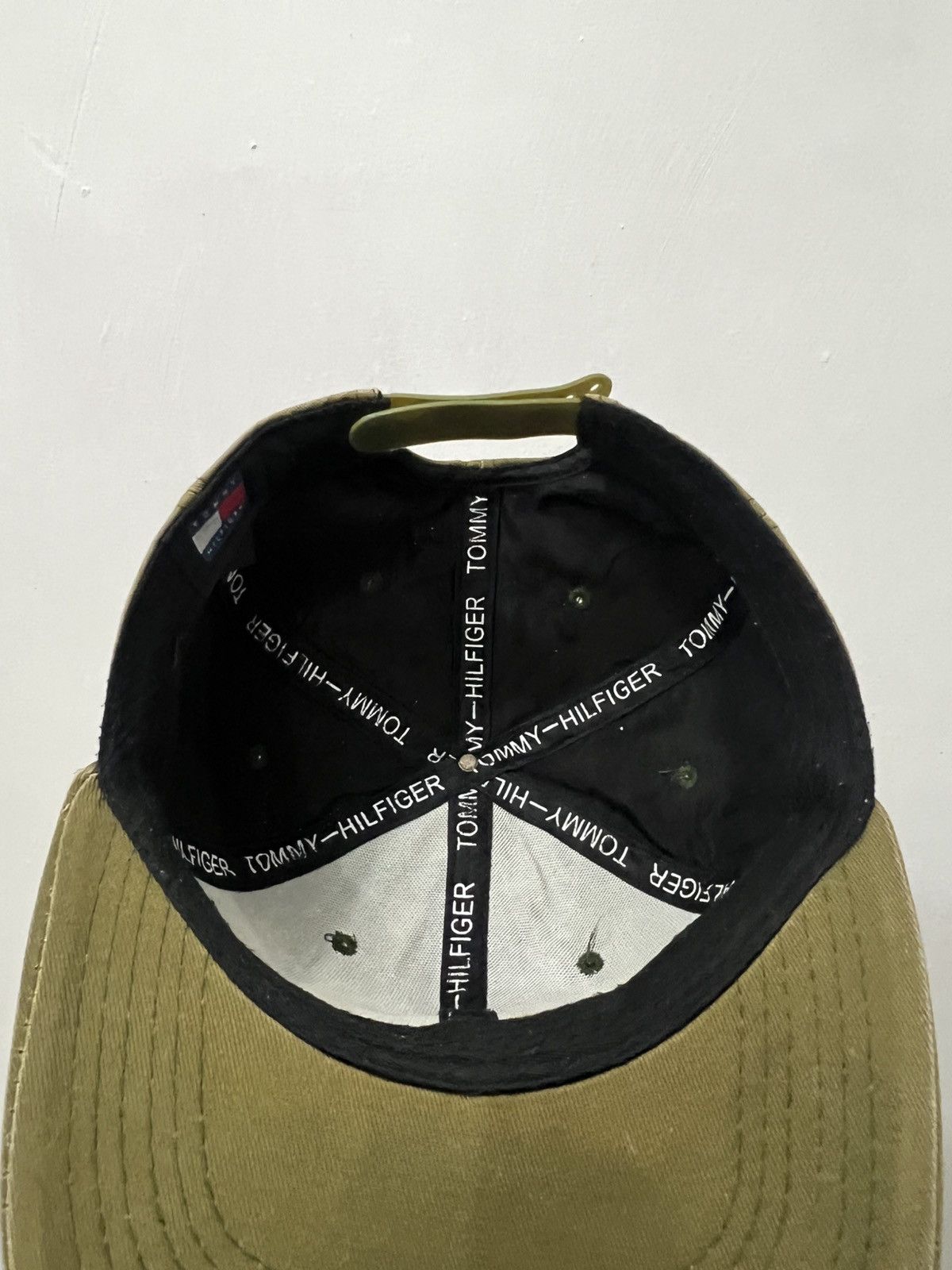 Tommy Hilfiger Tommy Hilfiger Big Logo Fade Hat Size ONE SIZE - 11 Thumbnail