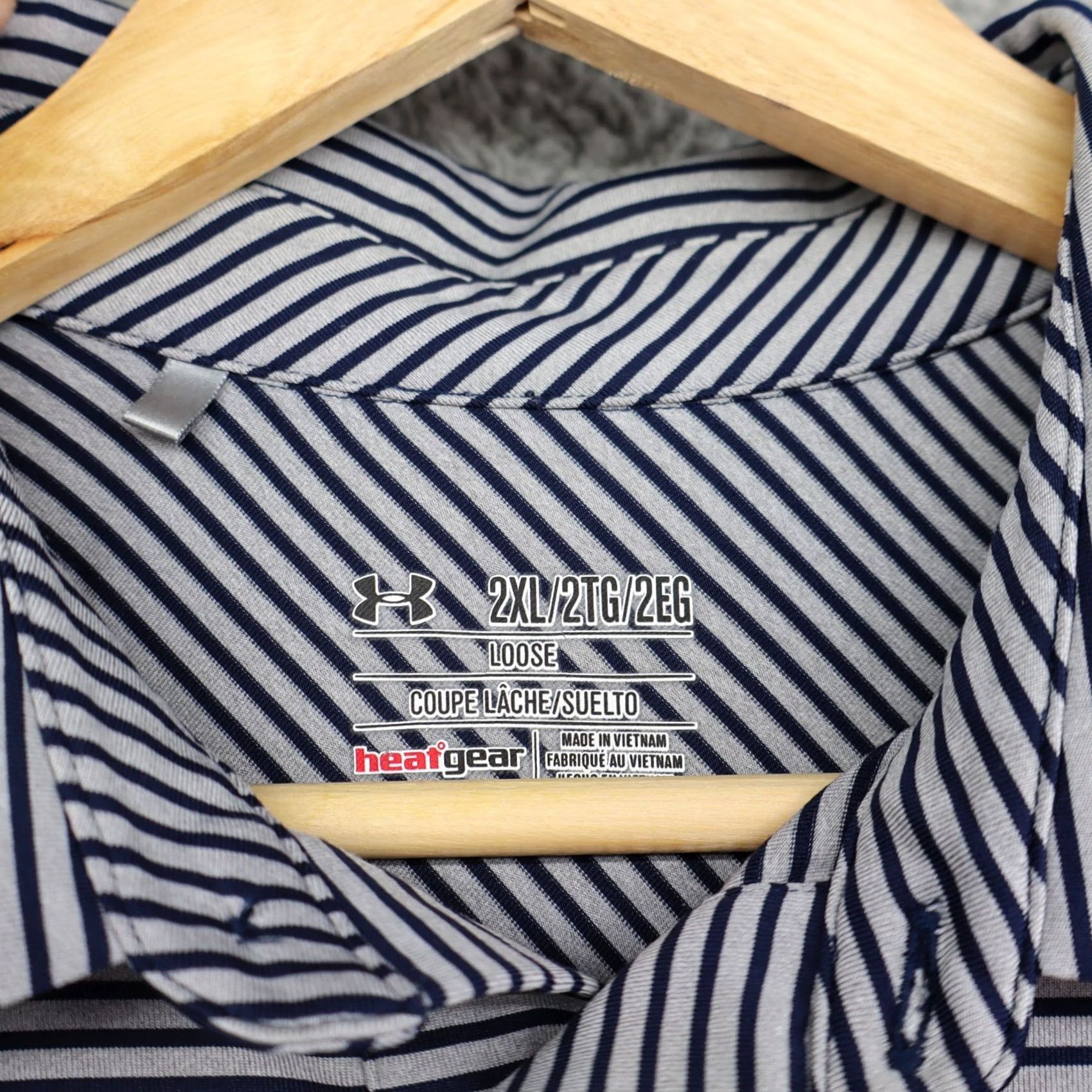 Under Armour Under Armour Mens 2XL Polo Shirt Gray Striped Short Sleeve Collared Button Logo Activewear Golf Shirts Mens Size US XXL / EU 58 / 5 - 3 Thumbnail