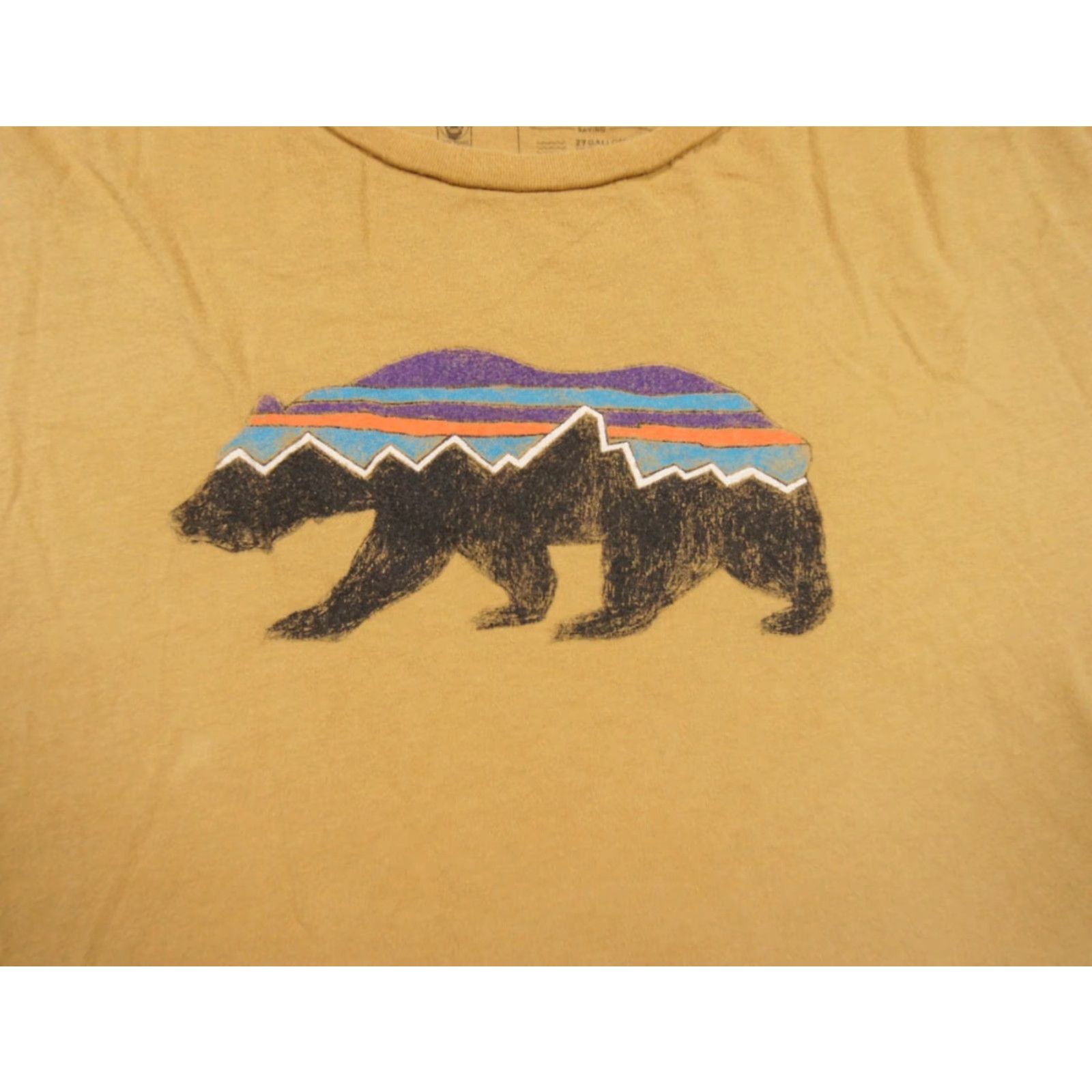 Patagonia Patagonia Shirt Mens XL Tan Short Sleeve Crewneck Slim Fit FLAWS*** Beige Cotton Logo Graphic Print All Seasons Outdoor Vintage No Size US XL / EU 56 / 4 - 2 Thumbnail
